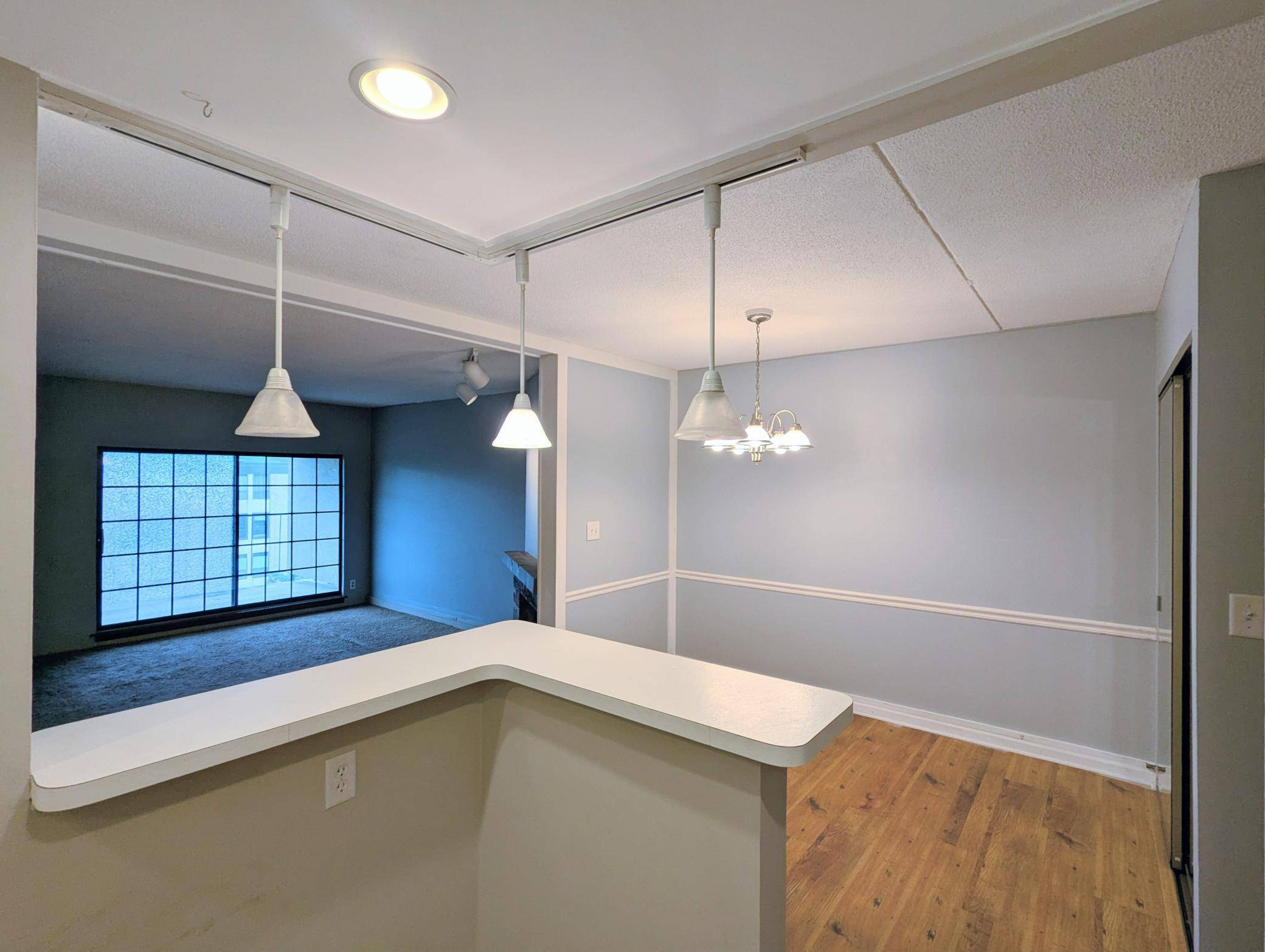 Edina, MN 55436,6710 Vernon AVE S #415