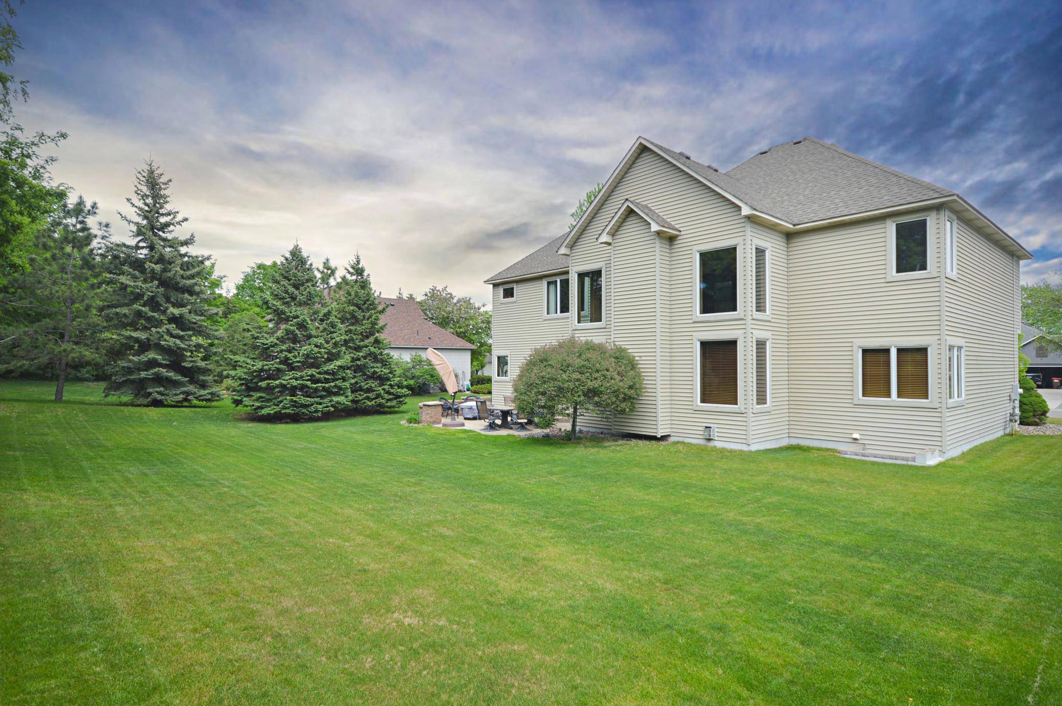 Woodbury, MN 55125,8051 Enclave Bay