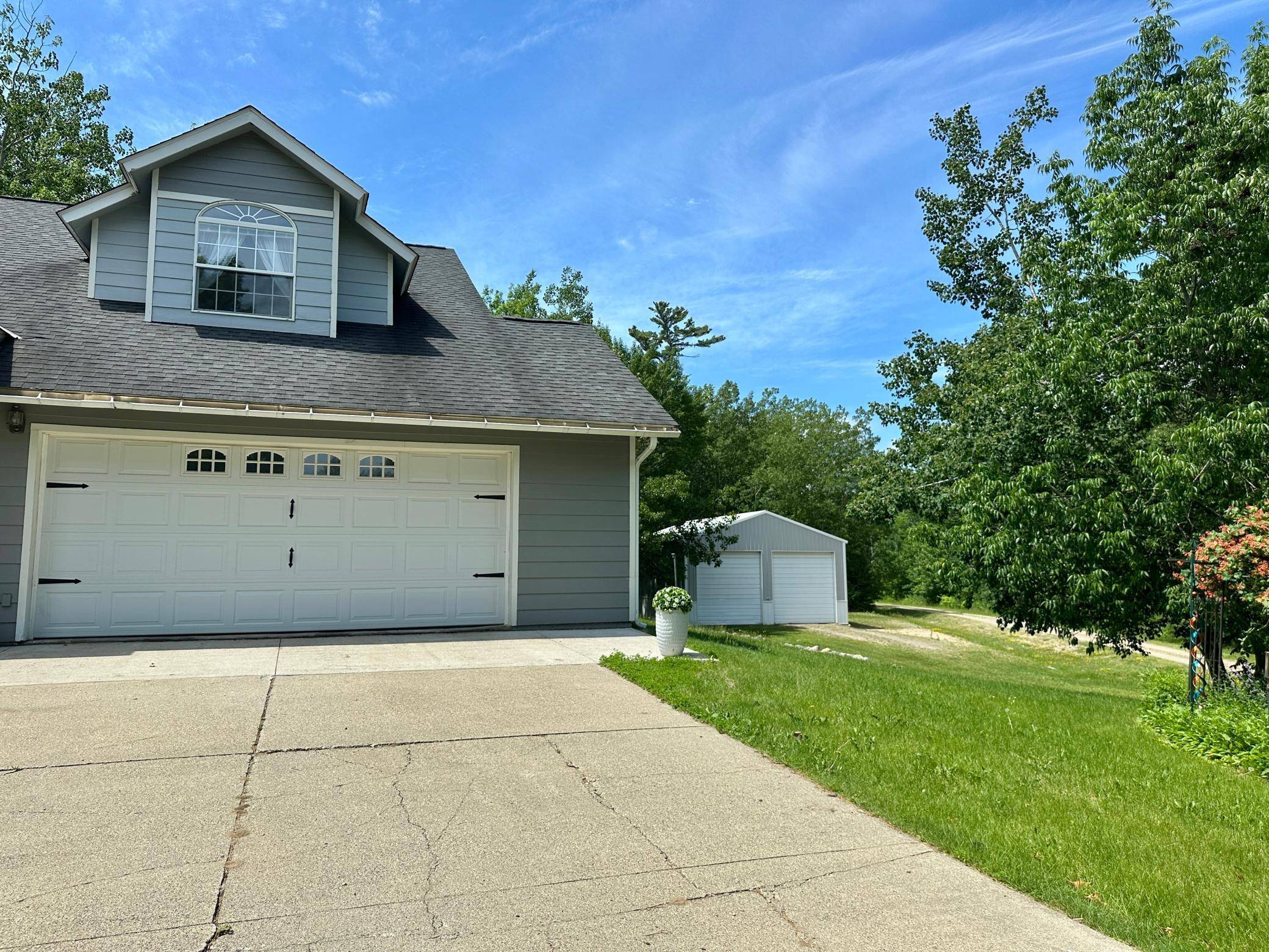 Walker, MN 56484,7495 Hillsdale LOOP NW