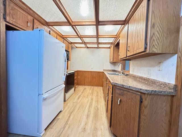 Menahga, MN 56464,517 2nd ST NW