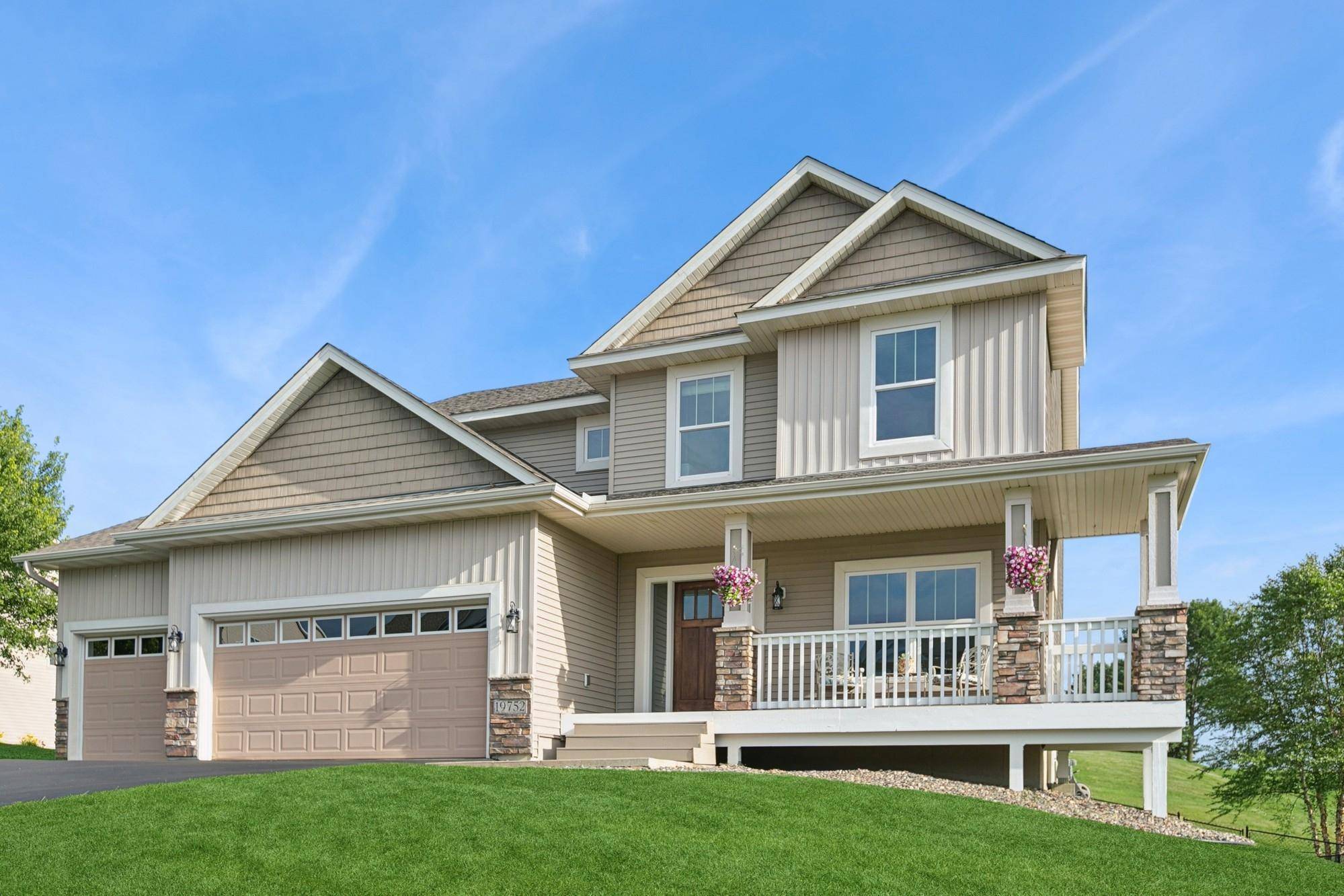 Lakeville, MN 55044,19752 Hazel Nut AVE