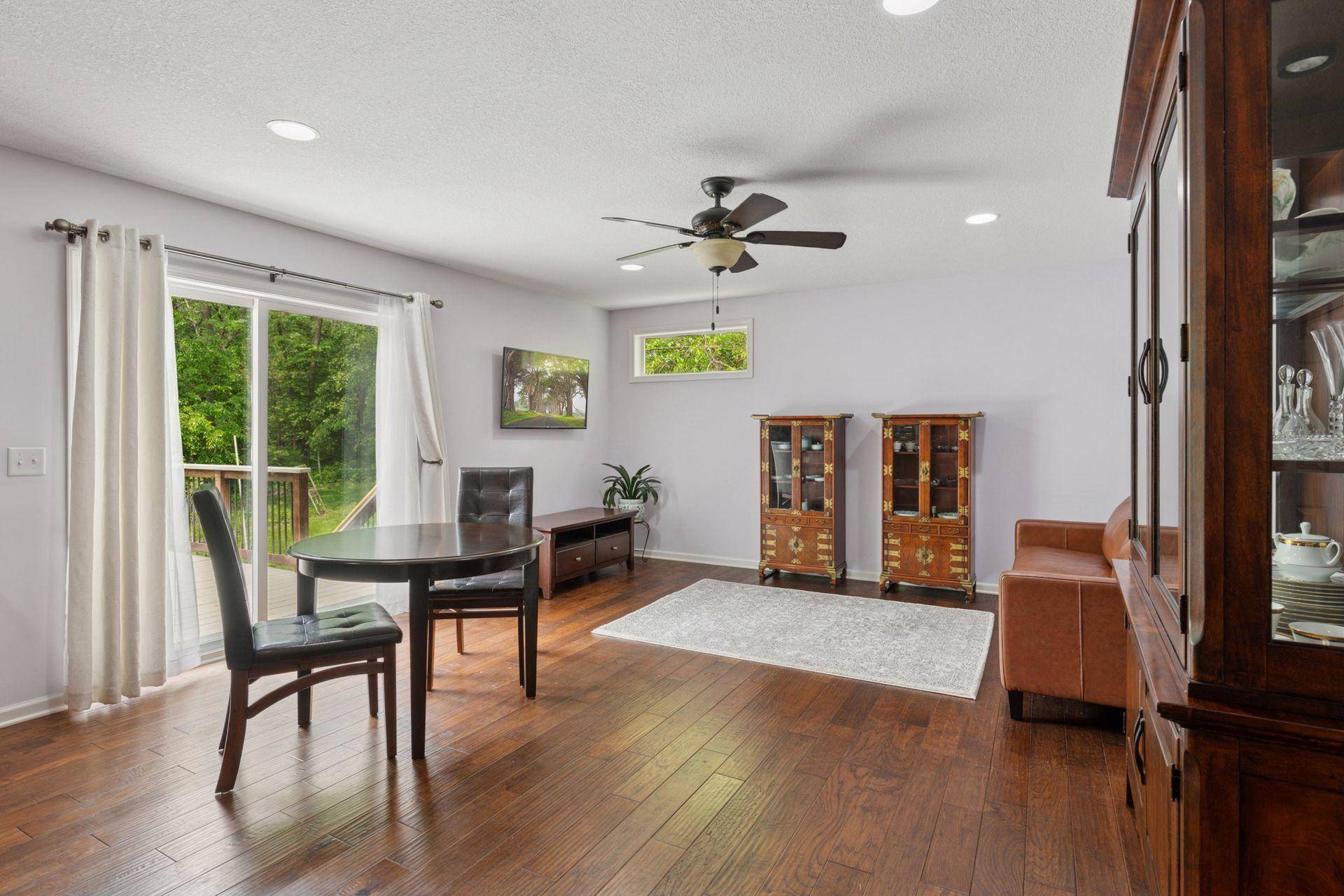 Minnetonka, MN 55345,5110 Woodridge RD