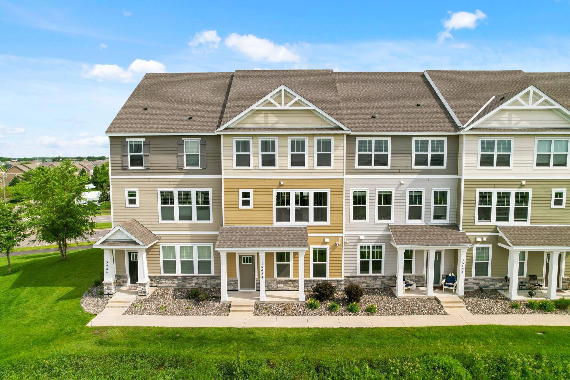 Apple Valley, MN 55124,15484 Eames WAY