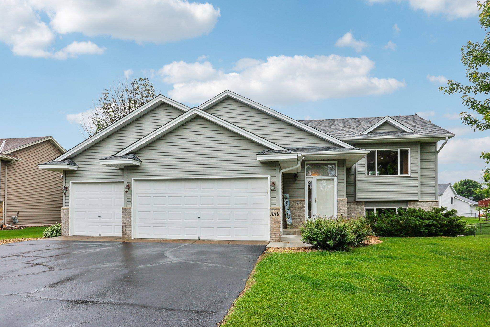 Lino Lakes, MN 55014,550 Woodduck TRL