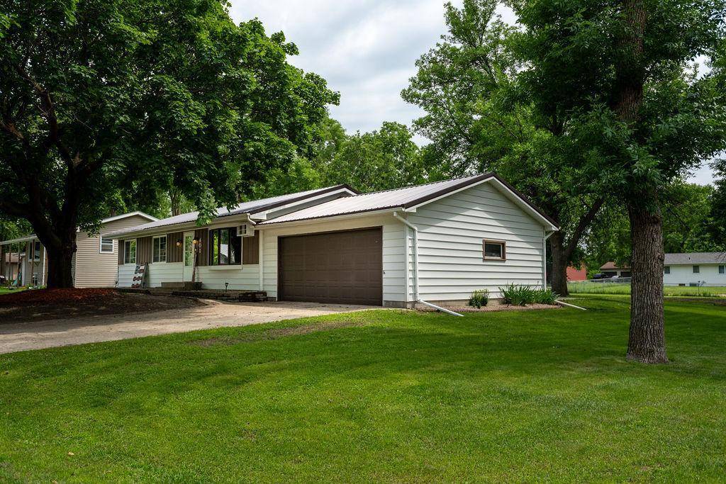 Atwater, MN 56209,401 Lincoln ST N