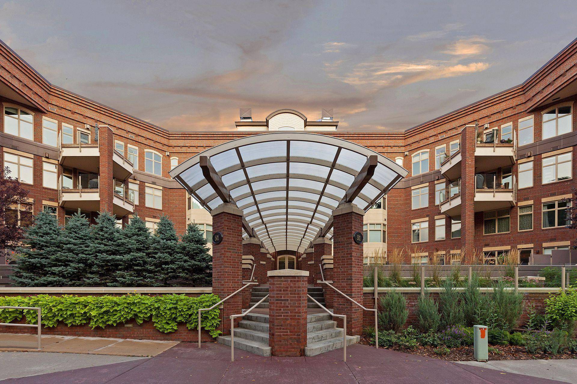 Stillwater, MN 55082,501 Main ST N #202