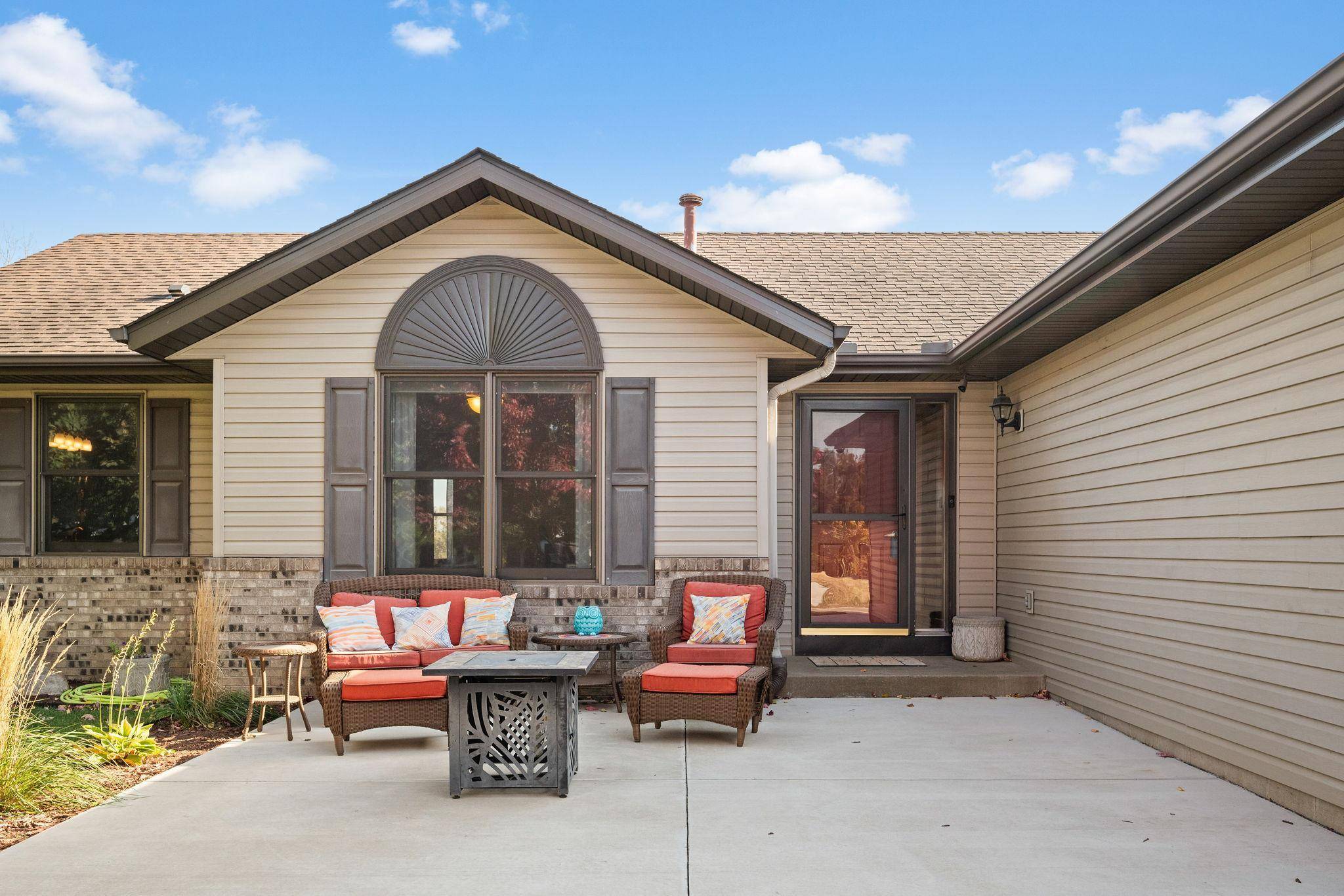 Lakeville, MN 55044,20604 Jasmine PATH