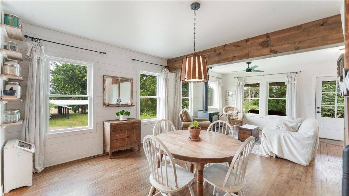 Hutchinson, MN 55350,21038 Lace AVE