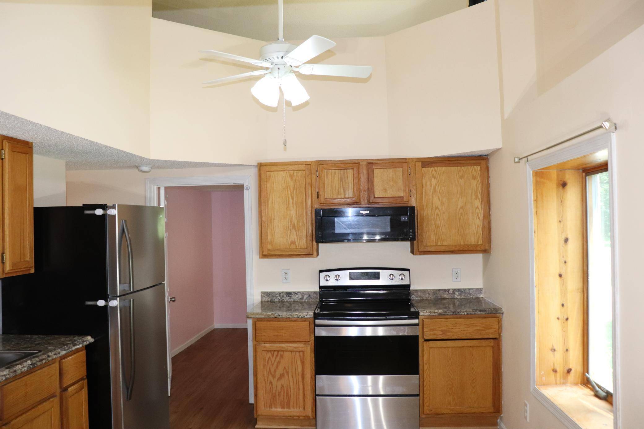 Saint Cloud, MN 56304,511 3rd ST NE
