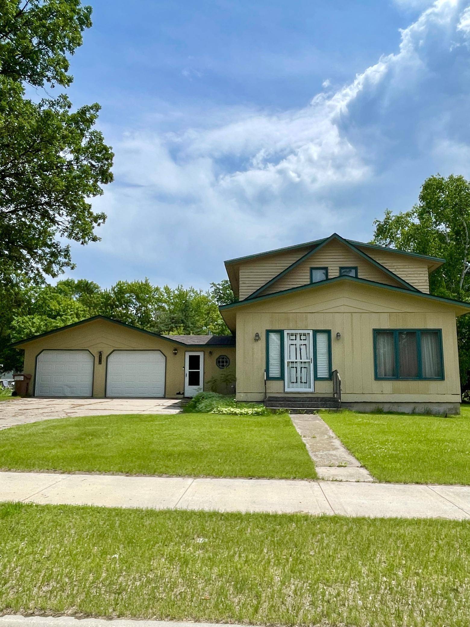 New York Mills, MN 56567,116 Tousley AVE N