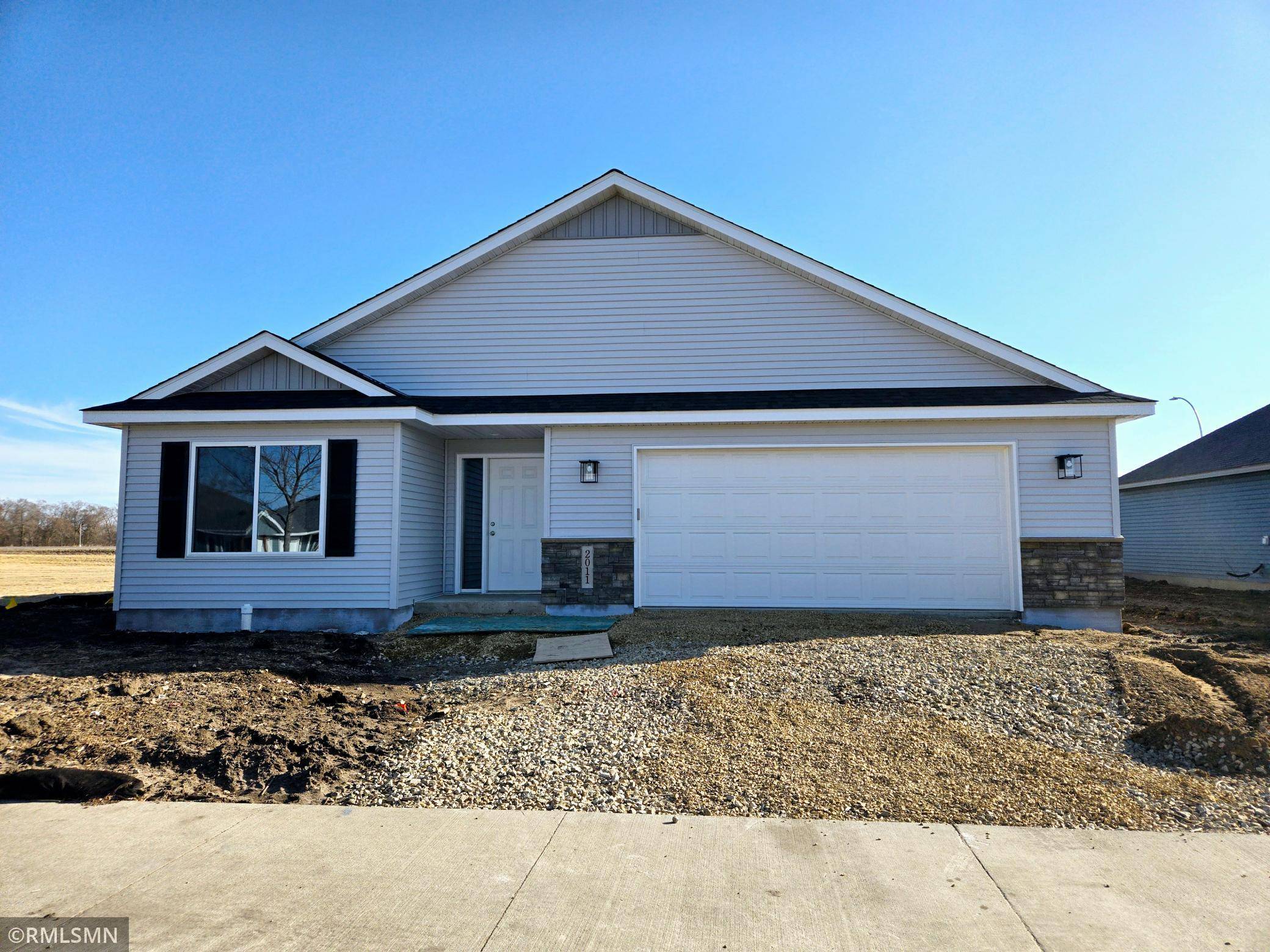 Saint Peter, MN 56082,2003 Essler DR