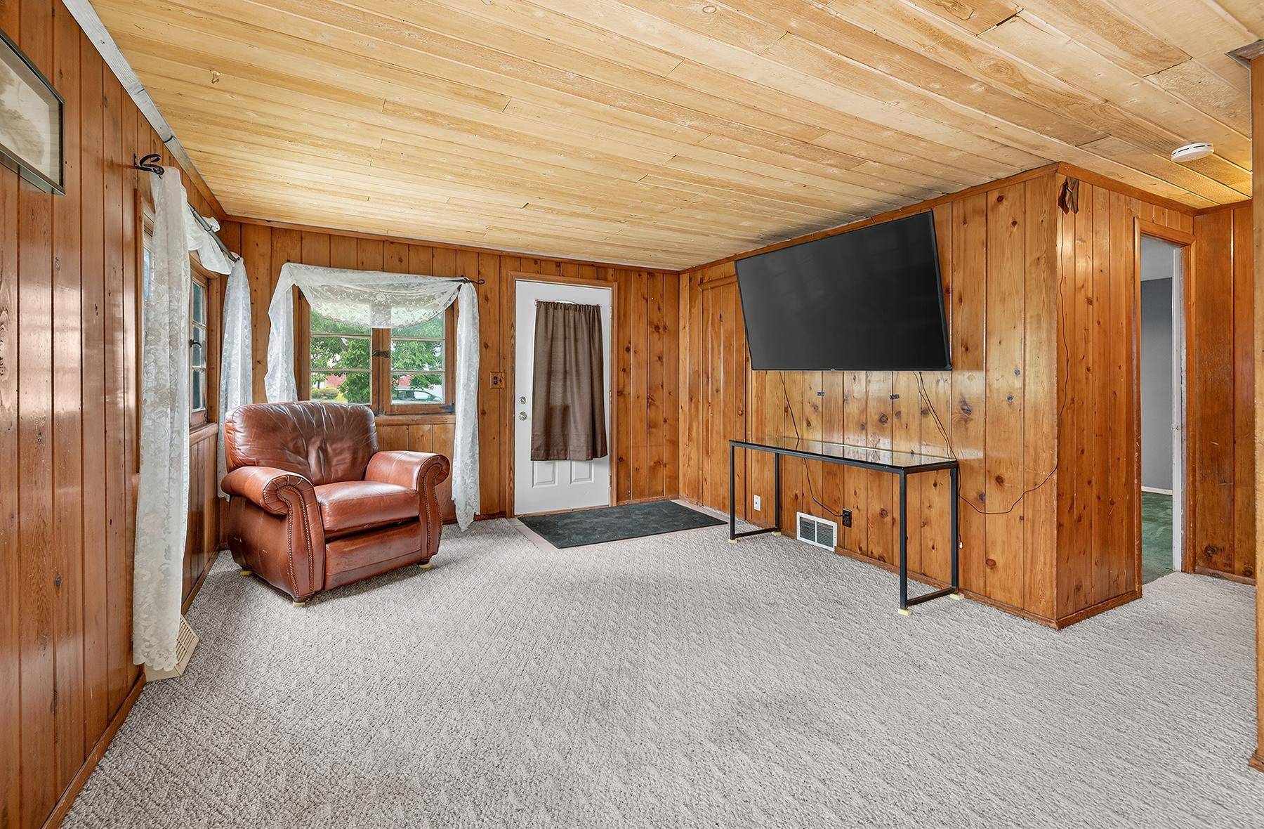 Bloomington, MN 55420,9123 Pillsbury AVE S