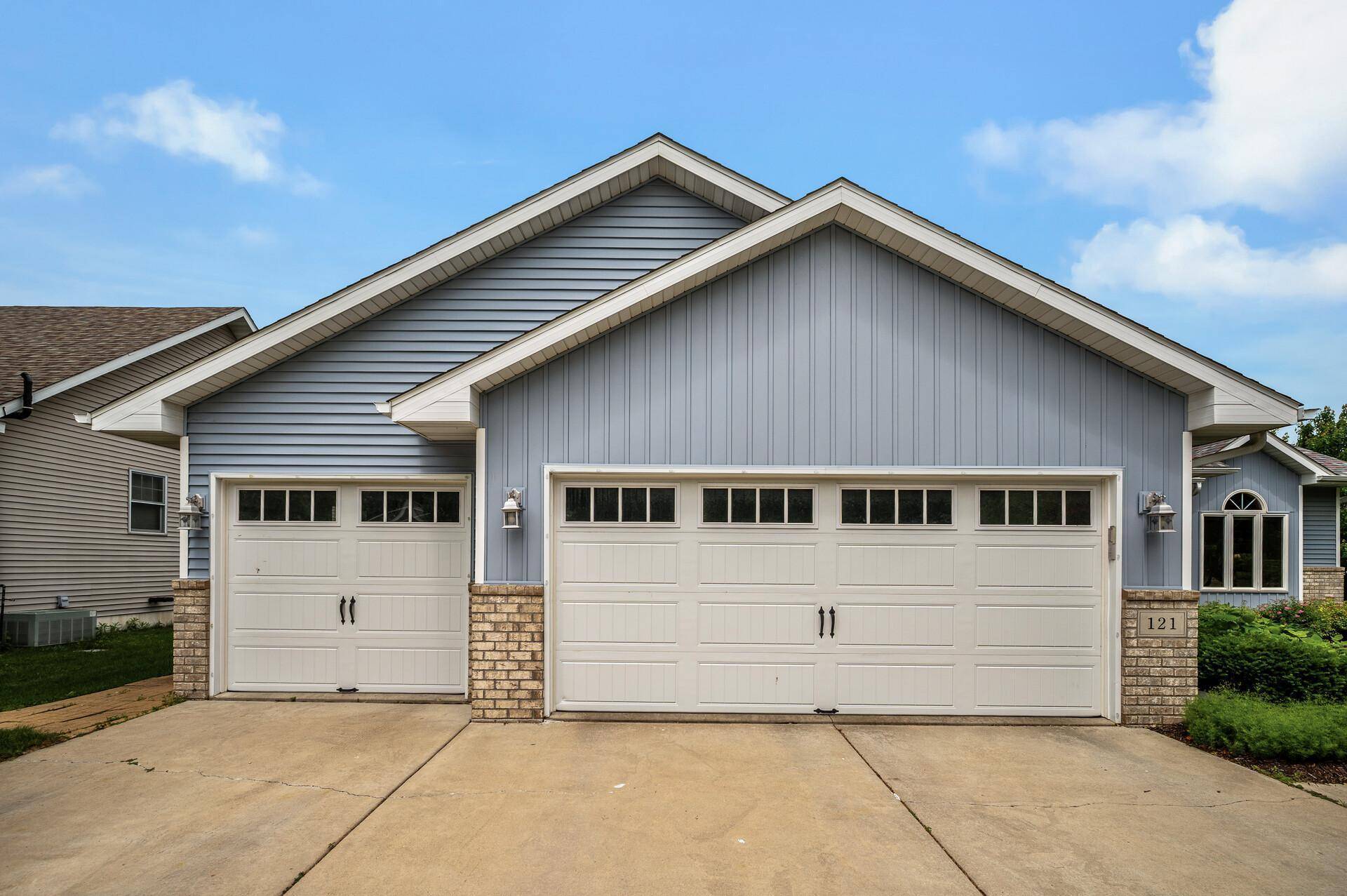 Northfield, MN 55057,121 Arbor ST