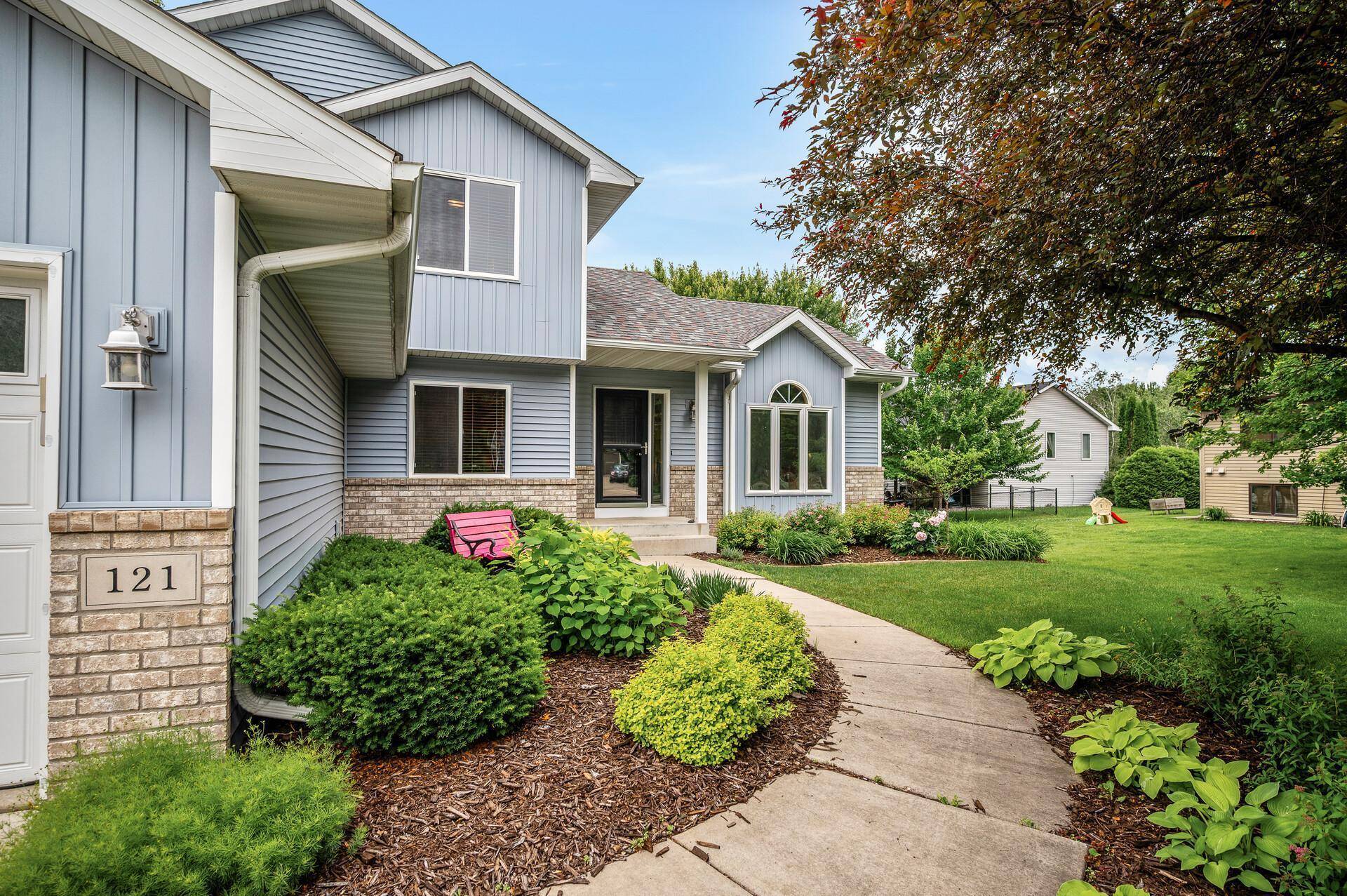 Northfield, MN 55057,121 Arbor ST