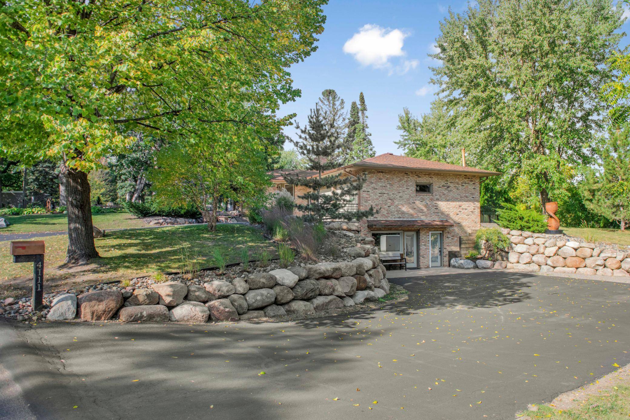Minnetonka, MN 55305,4111 Auburn DR