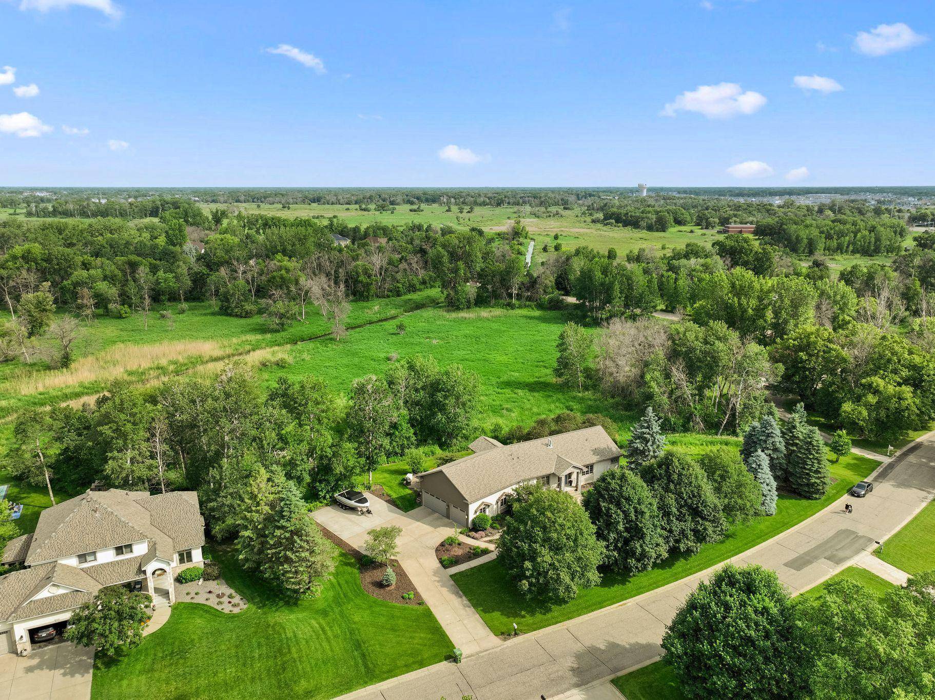 Blaine, MN 55449,4011 114th LN NE