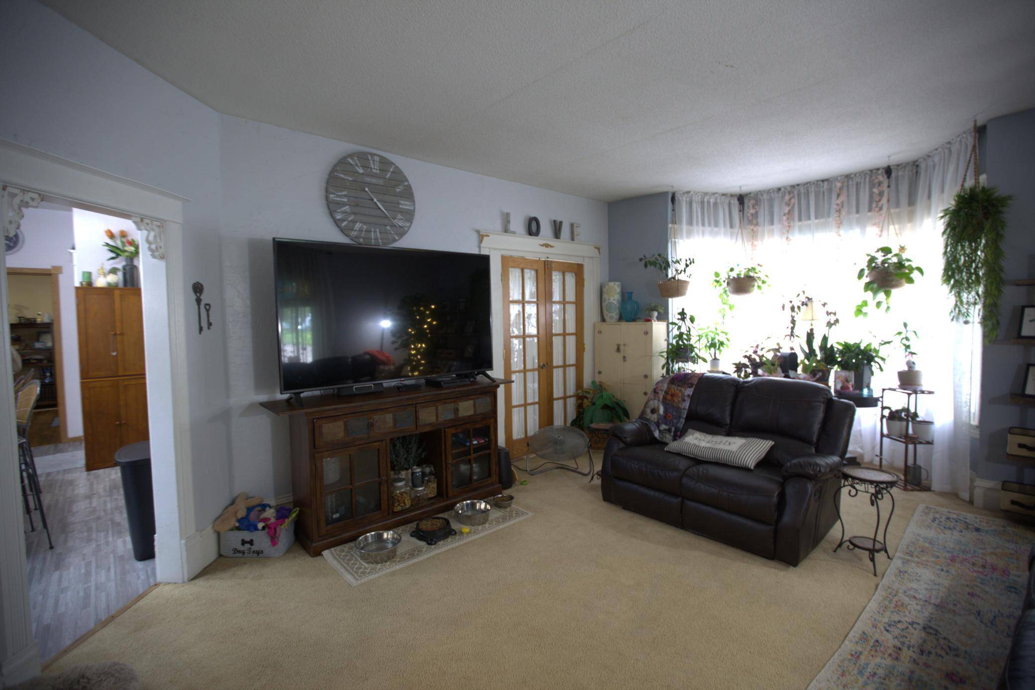 Madison, MN 56256,904 1st AVE