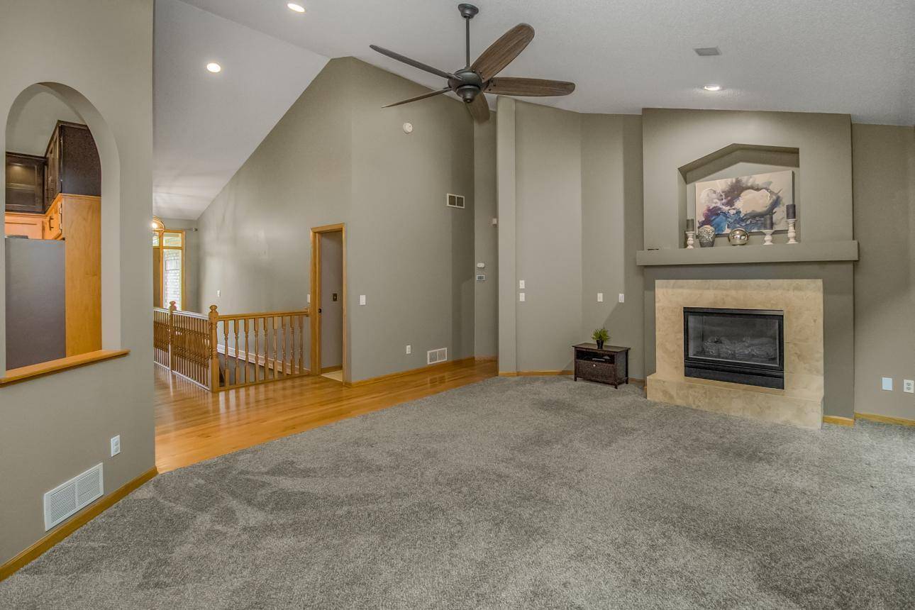Apple Valley, MN 55124,12997 Garvin Brook LN