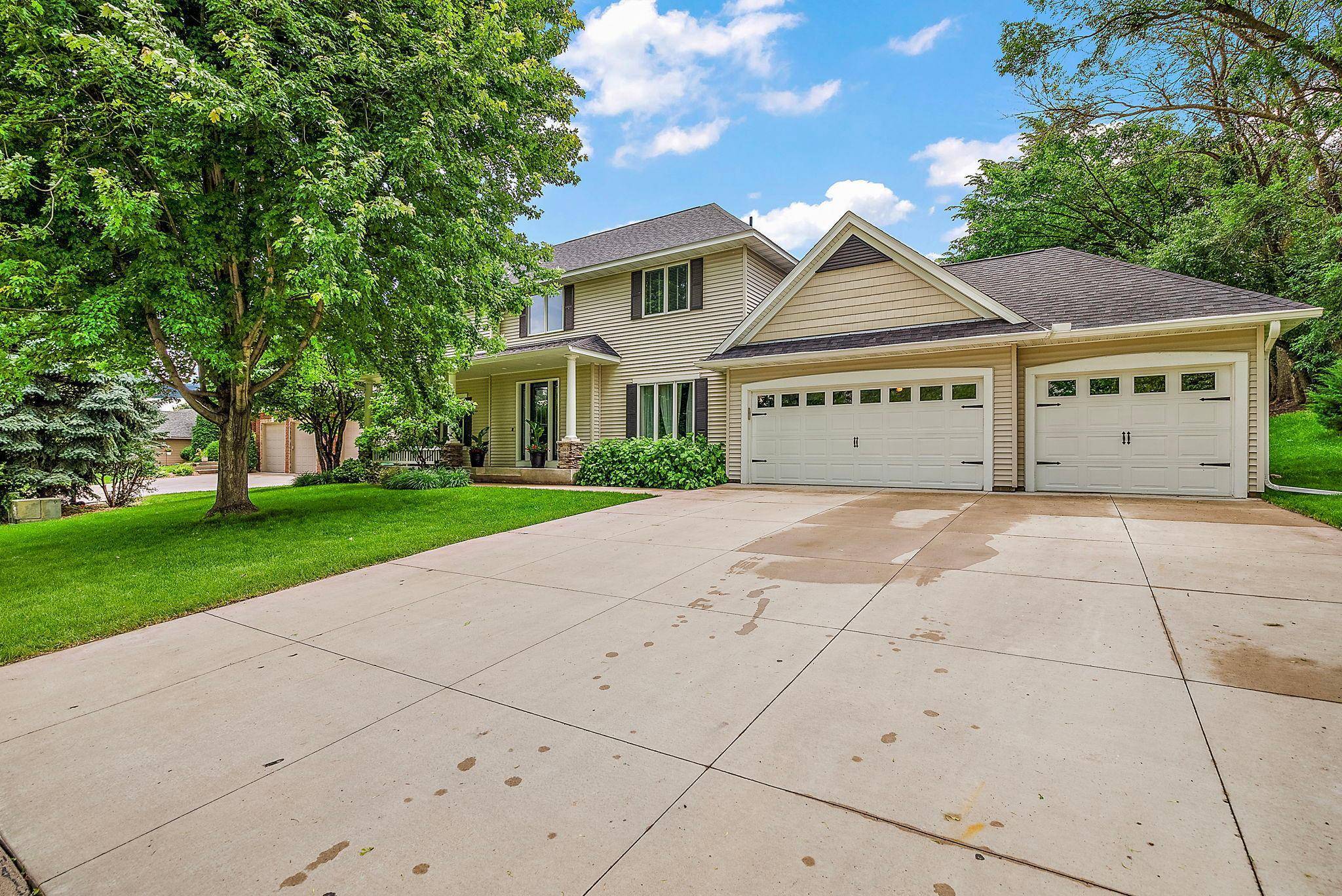 Plymouth, MN 55446,4860 Minnesota LN N