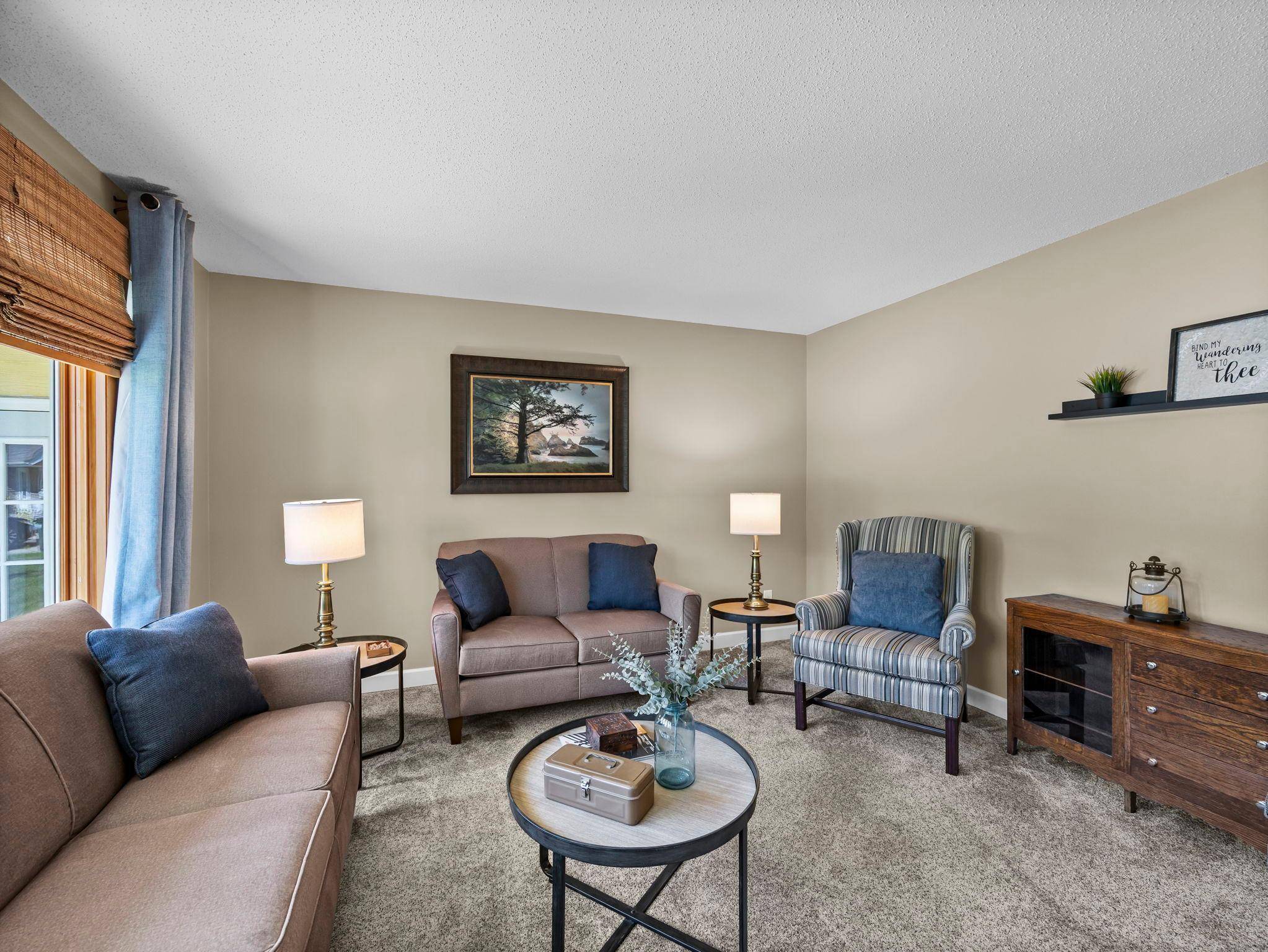 Hutchinson, MN 55350,326 Circle DR SW
