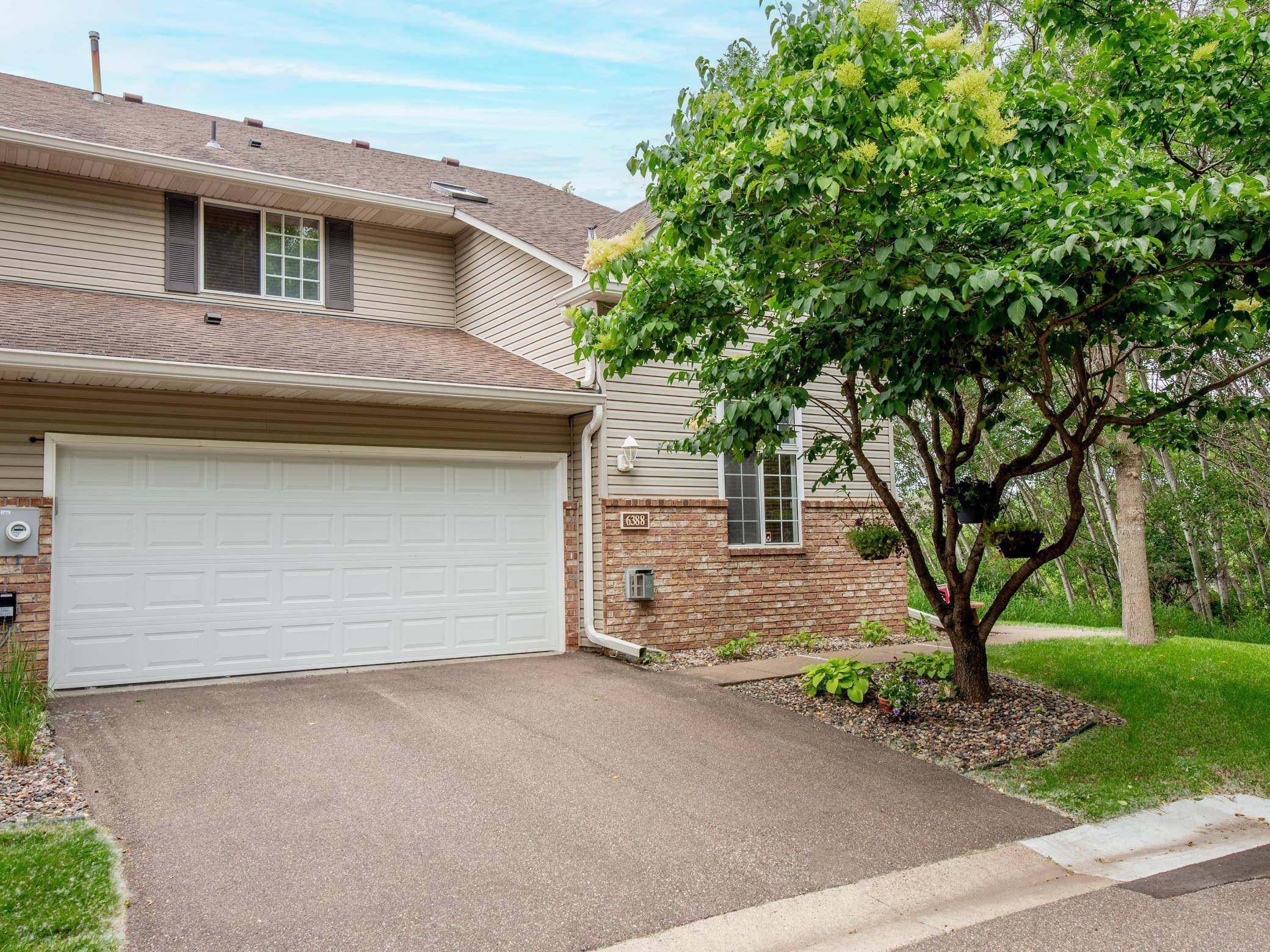 Woodbury, MN 55125,6388 Tahoe RD