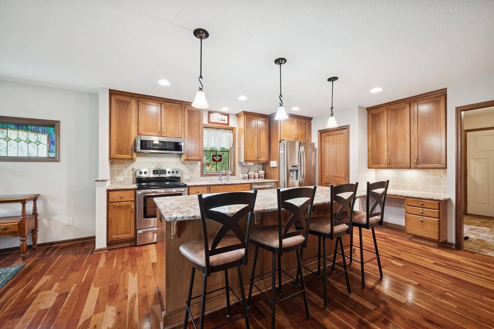 White Bear Lake, MN 55110,4070 Lakehill CIR