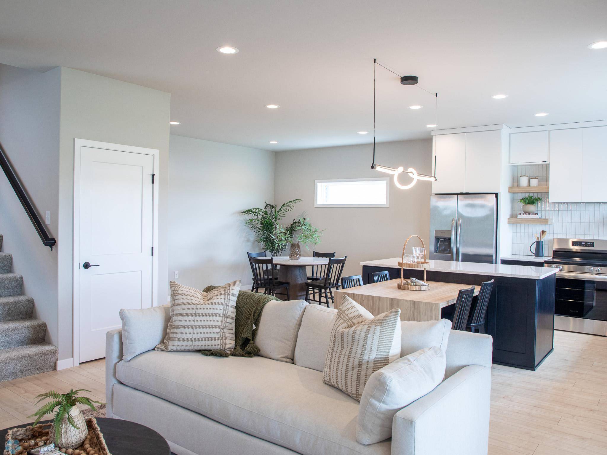 Fargo, ND 58104,1479 66th AVE S