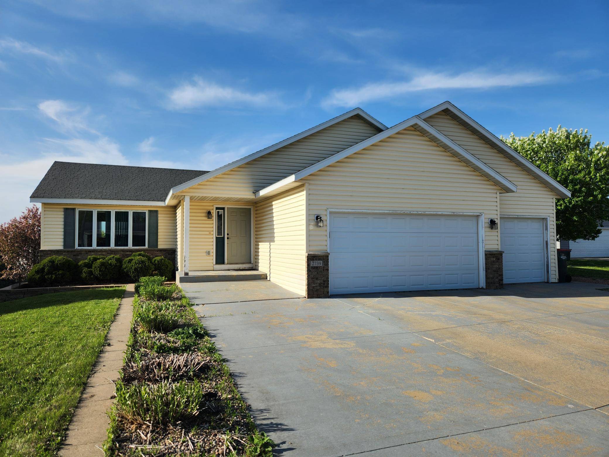 Rochester, MN 55901,2739 Bandel DR NW