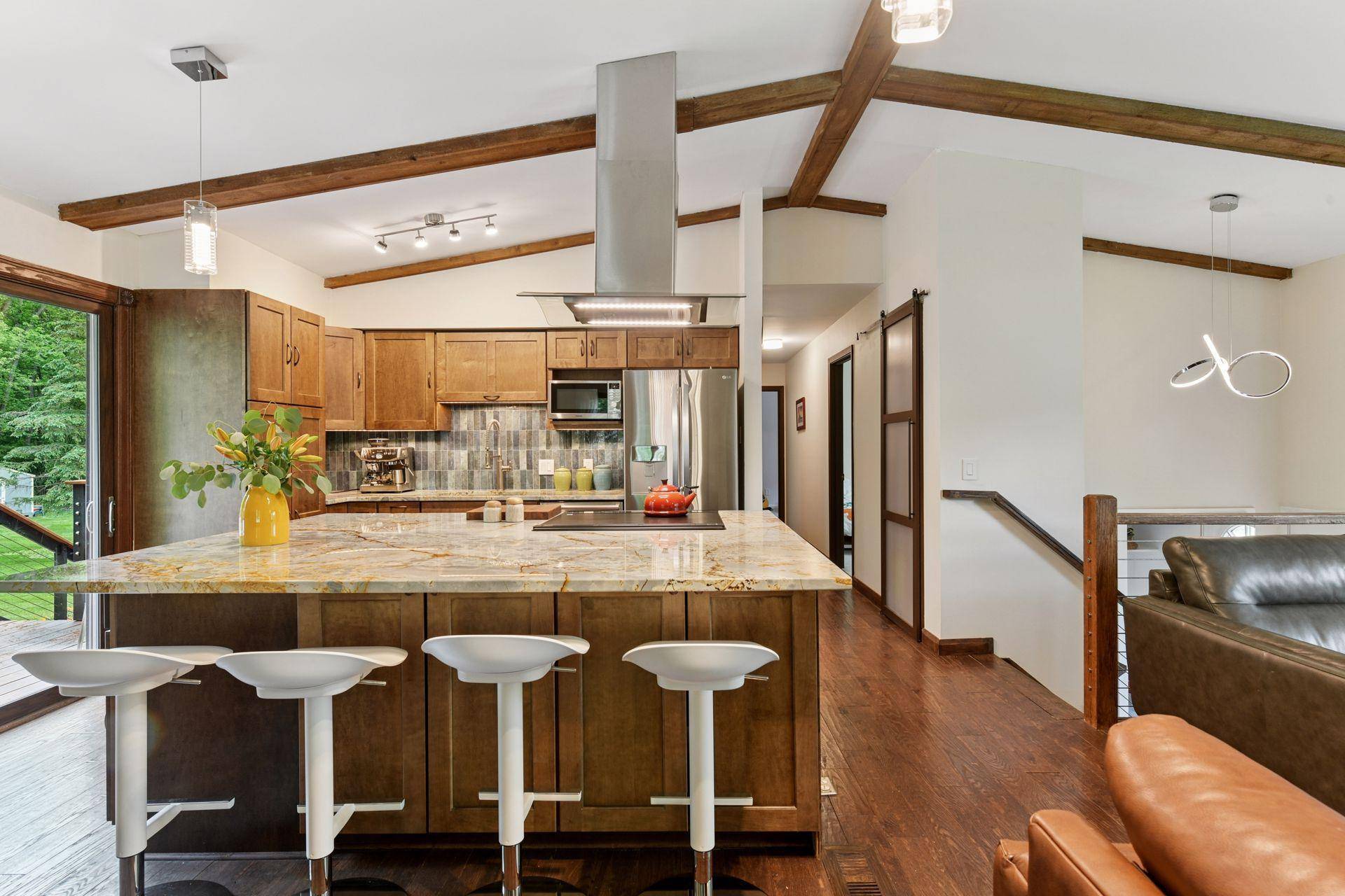 Minnetonka, MN 55305,13482 Arthur ST W