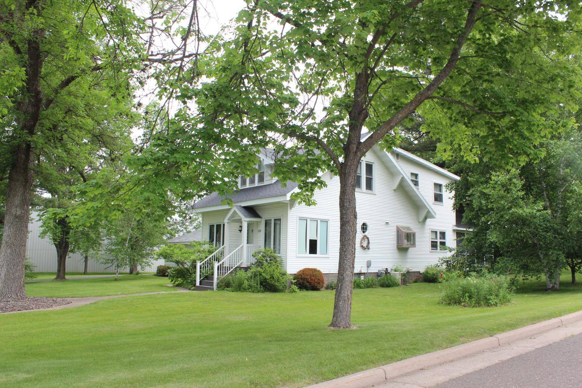 Grantsburg, WI 54840,514 S Robert ST