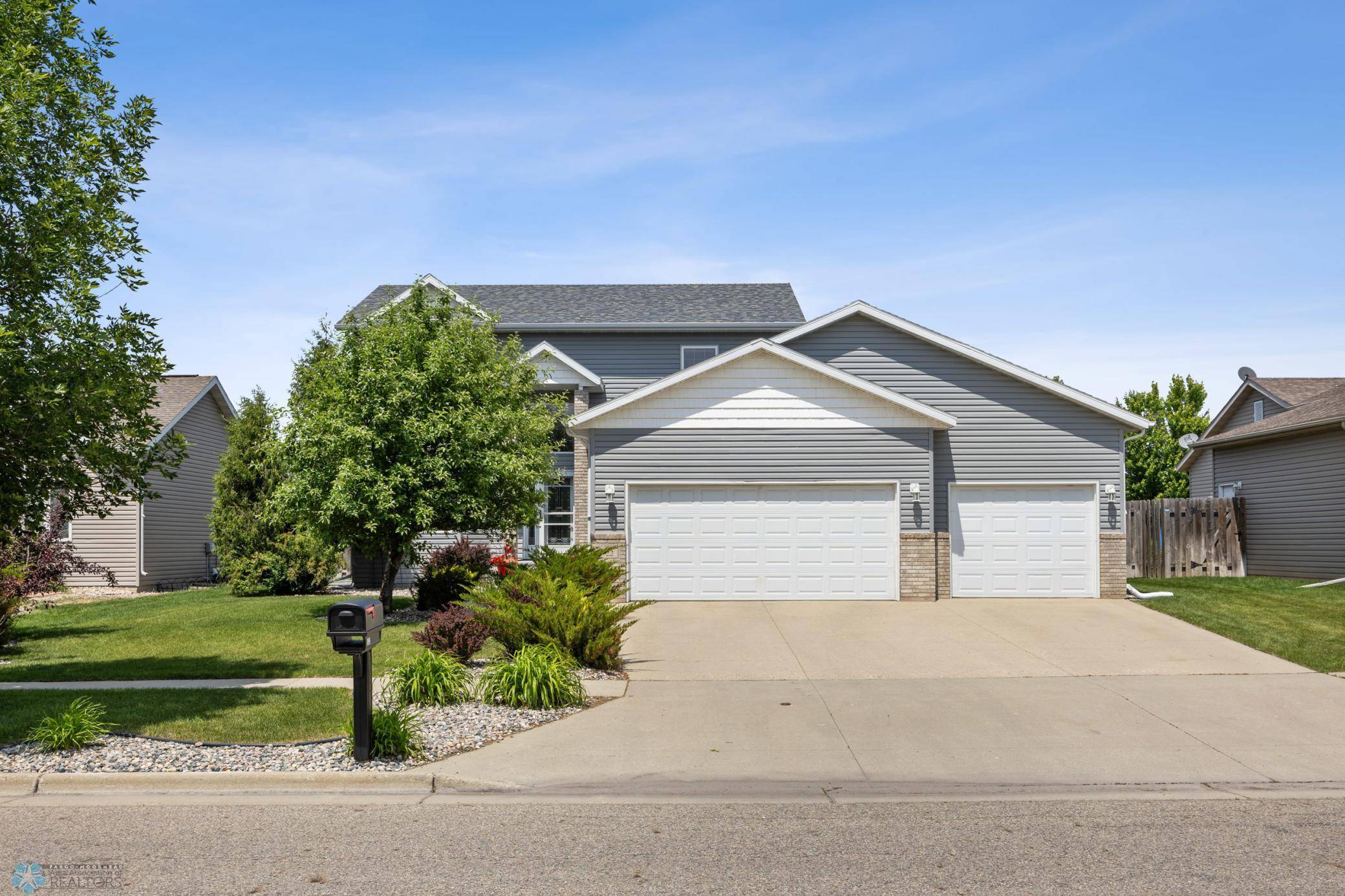 Fargo, ND 58078,122 15th AVE E