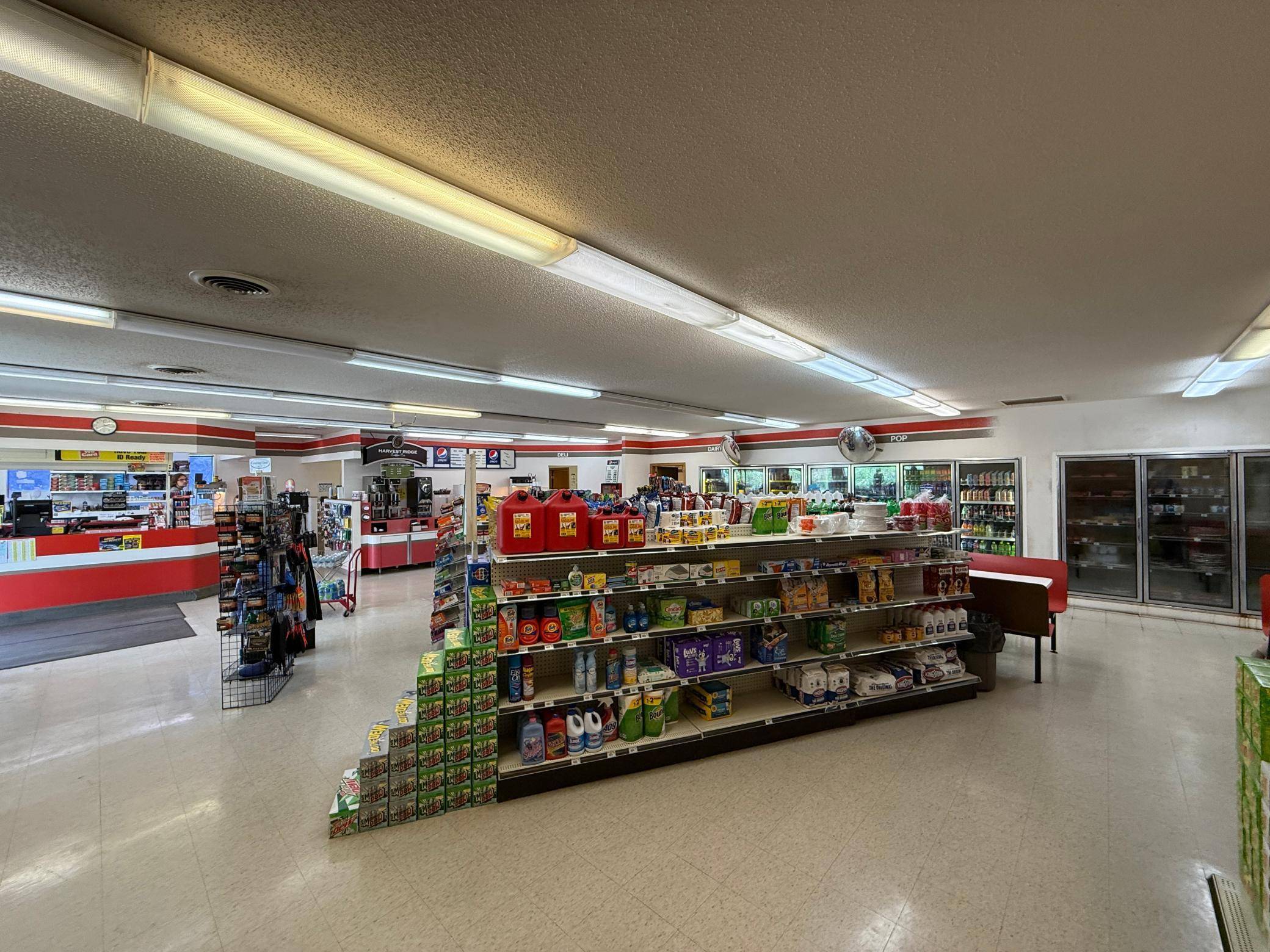 Comfrey, MN 56019,216 County Road 17 E