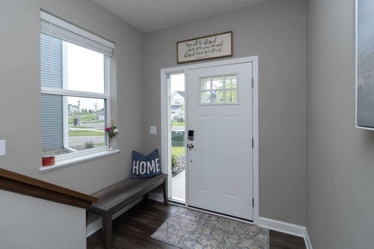 Oakdale, MN 55128,7486 Upper 38th ST N