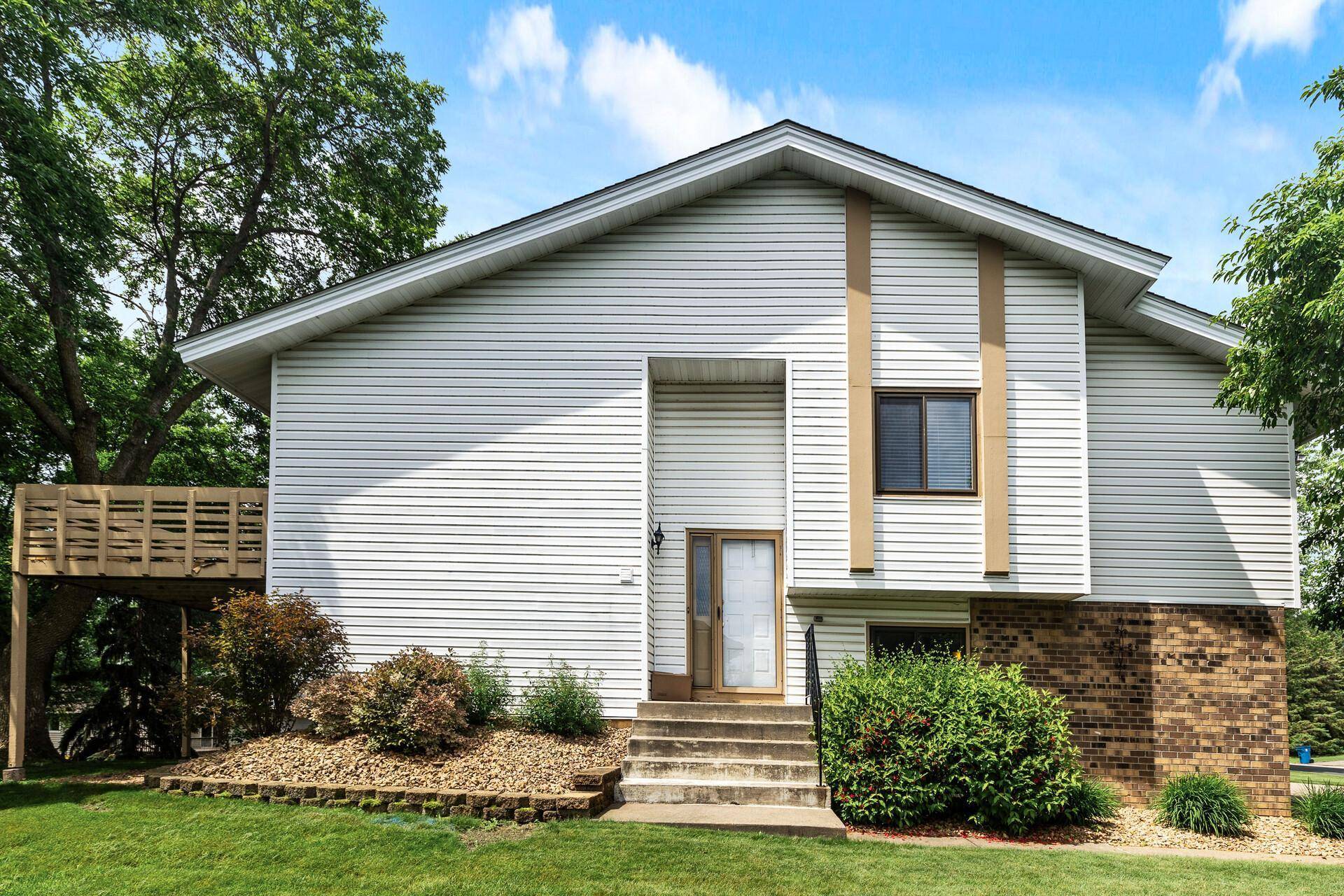 Maple Grove, MN 55311,14007 79th AVE N