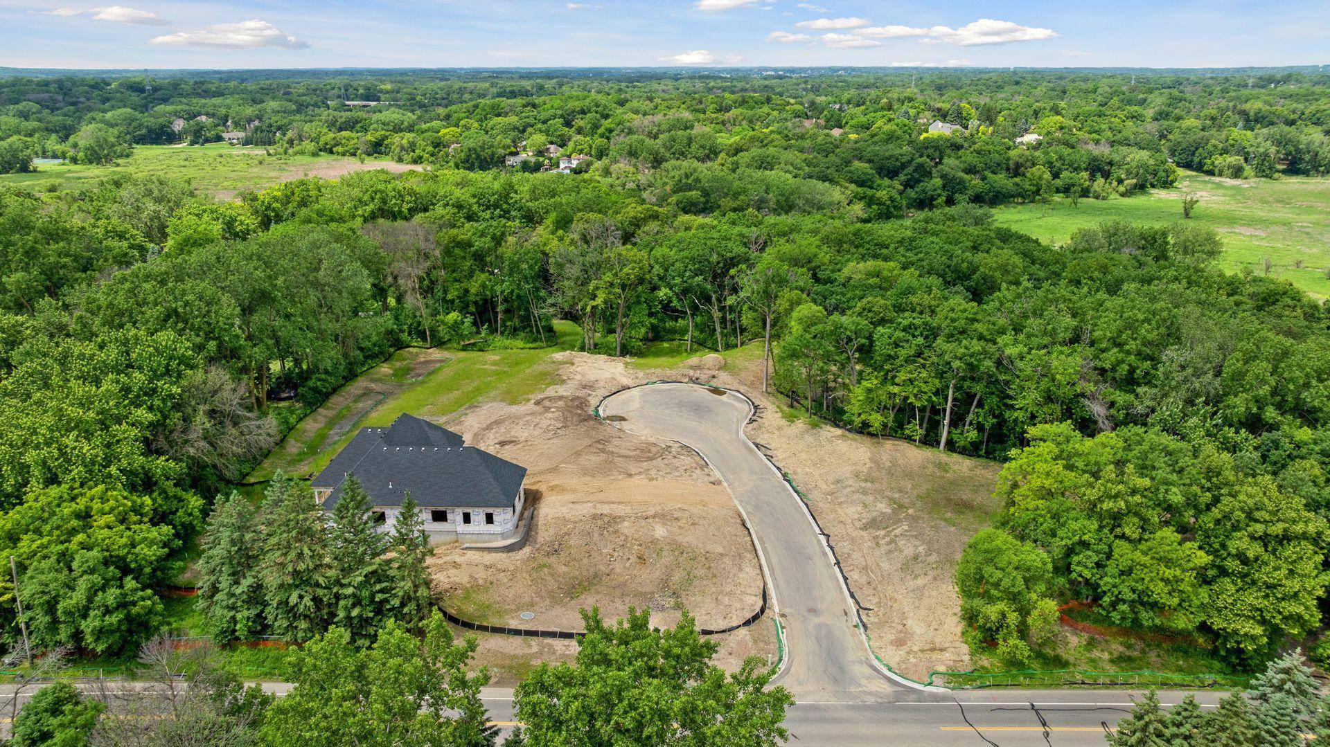 Minnetonka, MN 55305,12807 Woodhaven PL