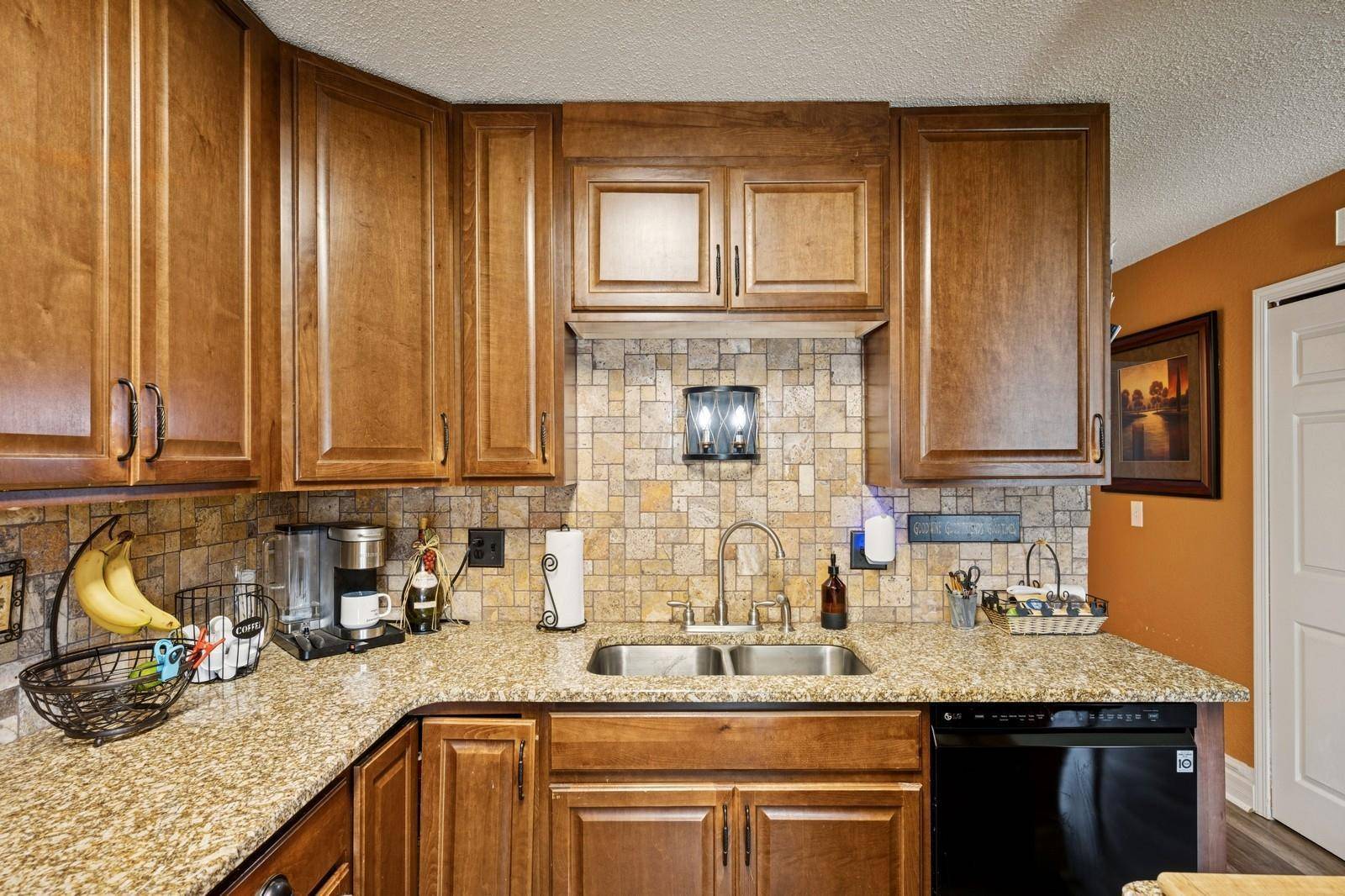 Inver Grove Heights, MN 55076,3950 Upper 75th ST E