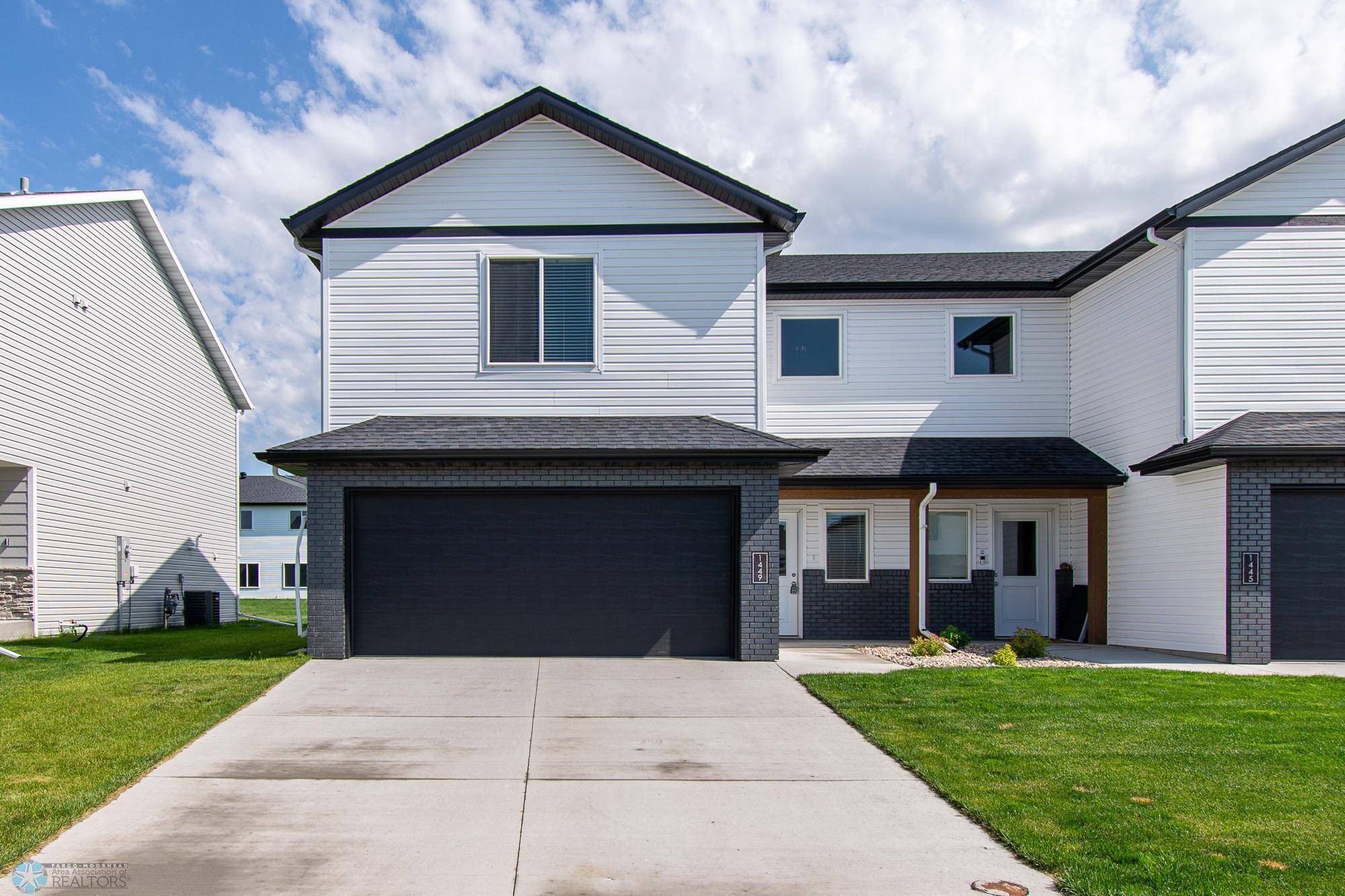 Fargo, ND 58104,1449 68th AVE S