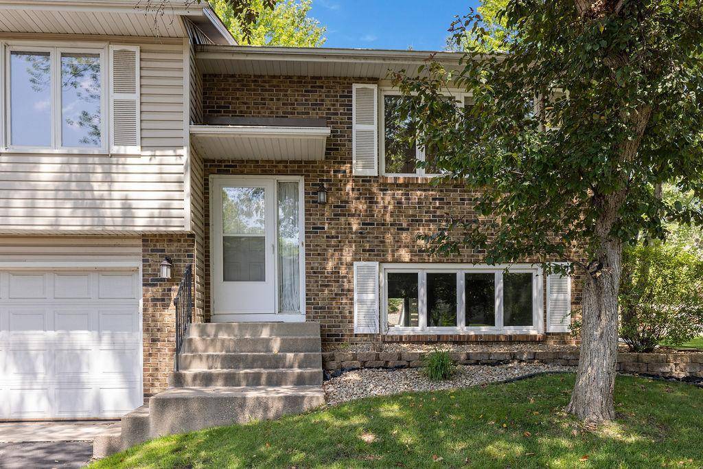 Bloomington, MN 55438,9818 Cavell CIR