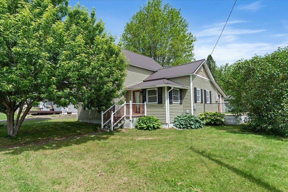 Clear Lake, WI 54005,217 1st AVE W