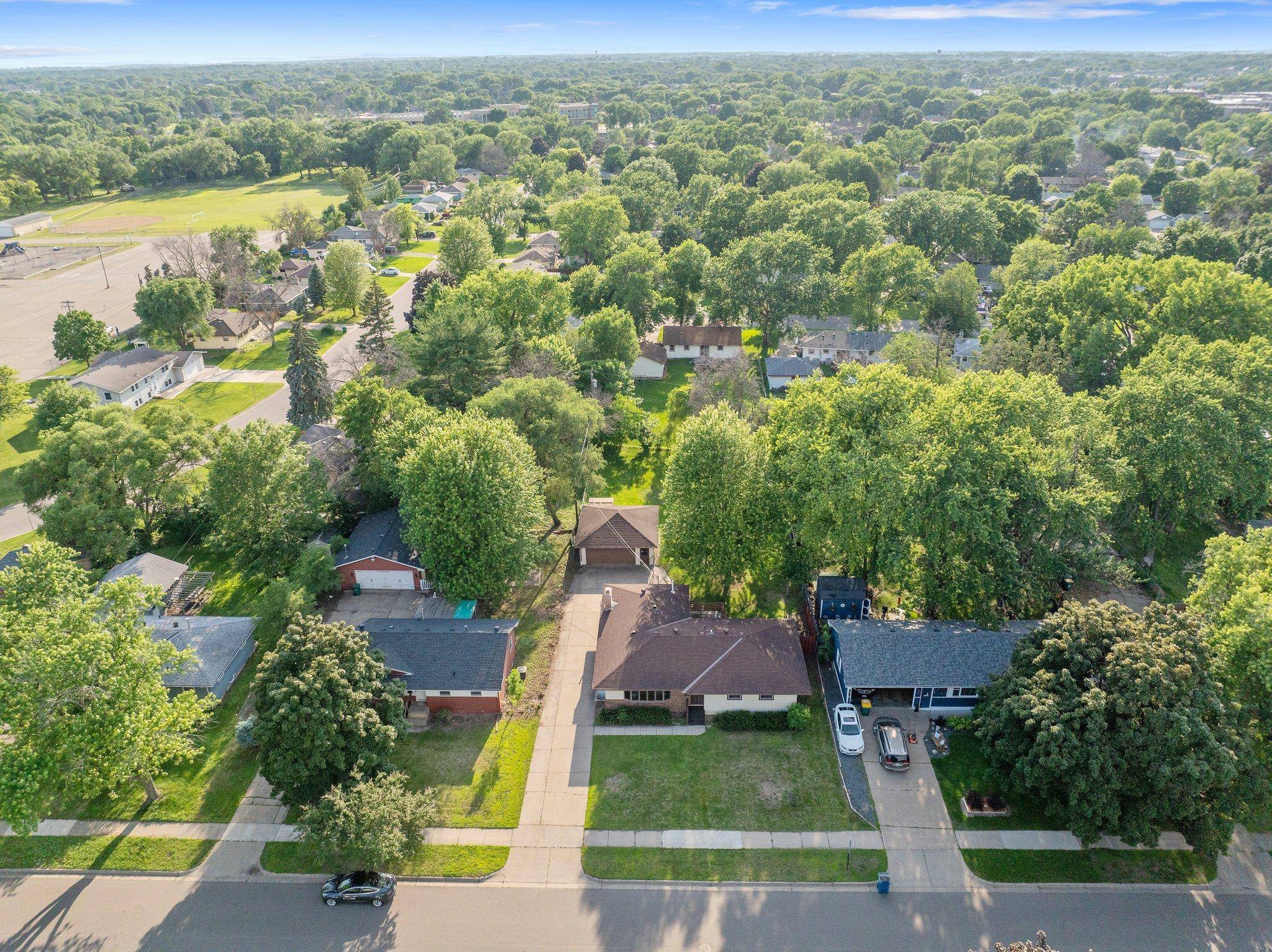 Brooklyn Center, MN 55429,7119 Halifax AVE N