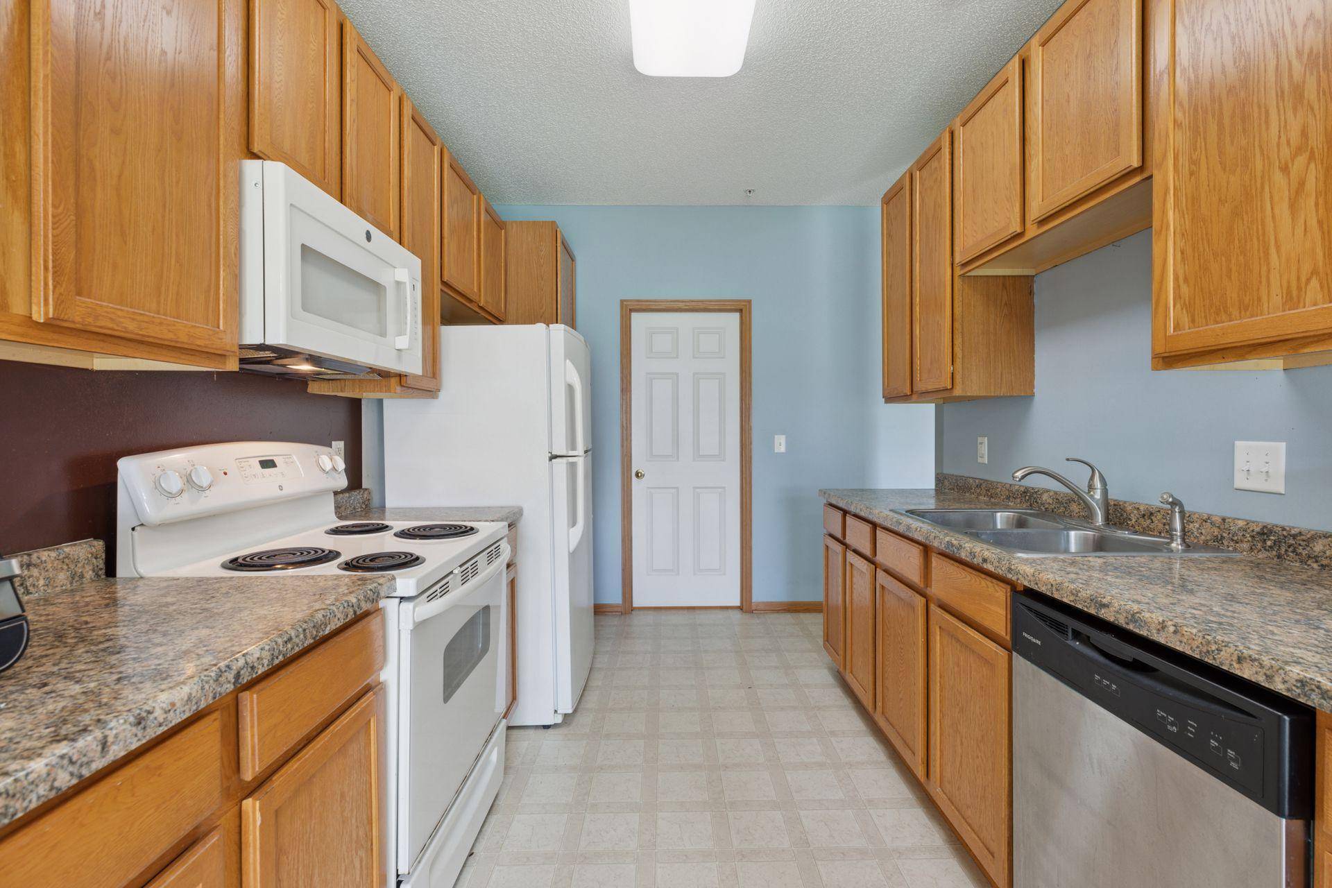 Brooklyn Park, MN 55443,7308 Unity LN N