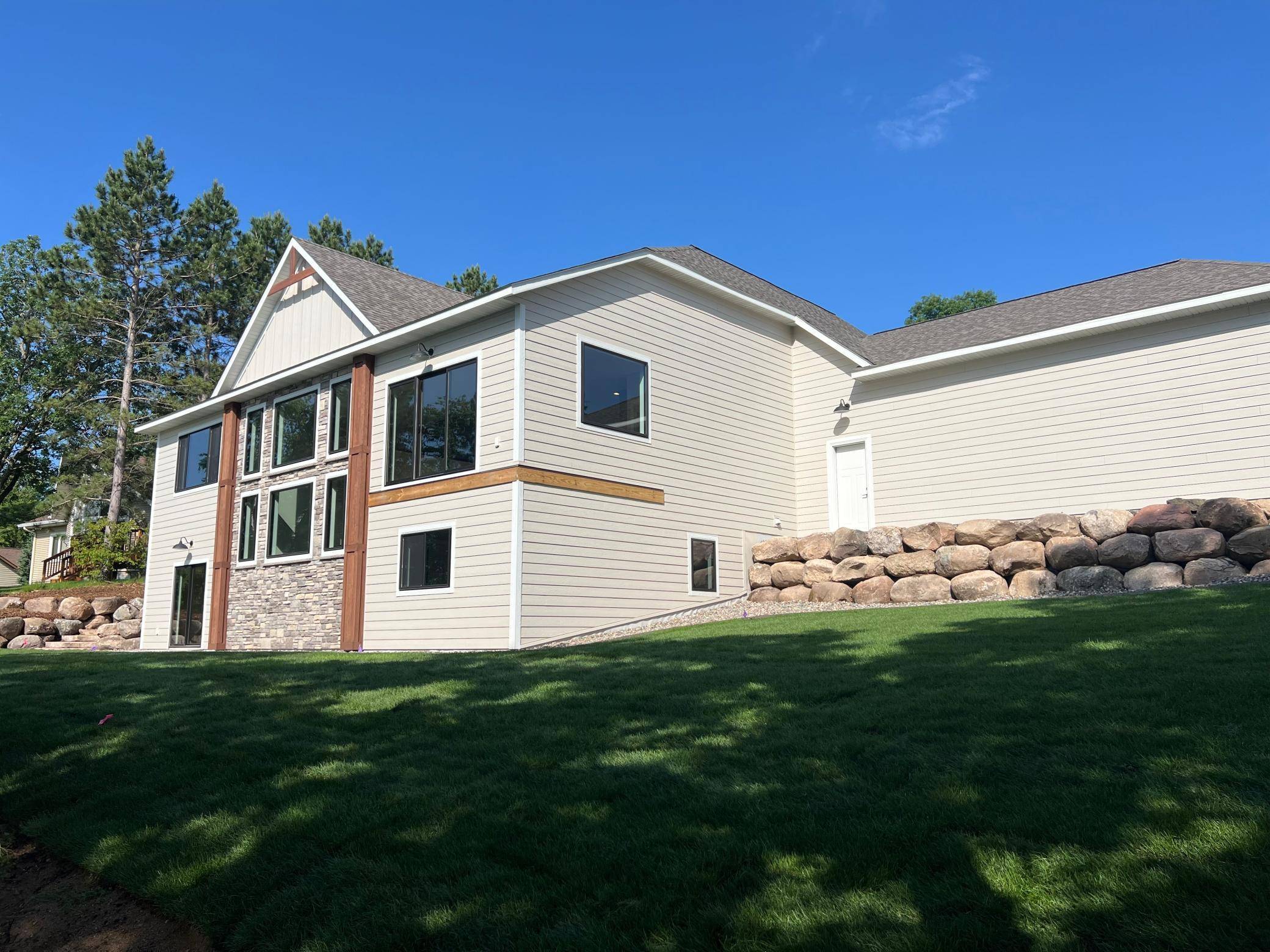 Nisswa, MN 56468,7436 Christy DR