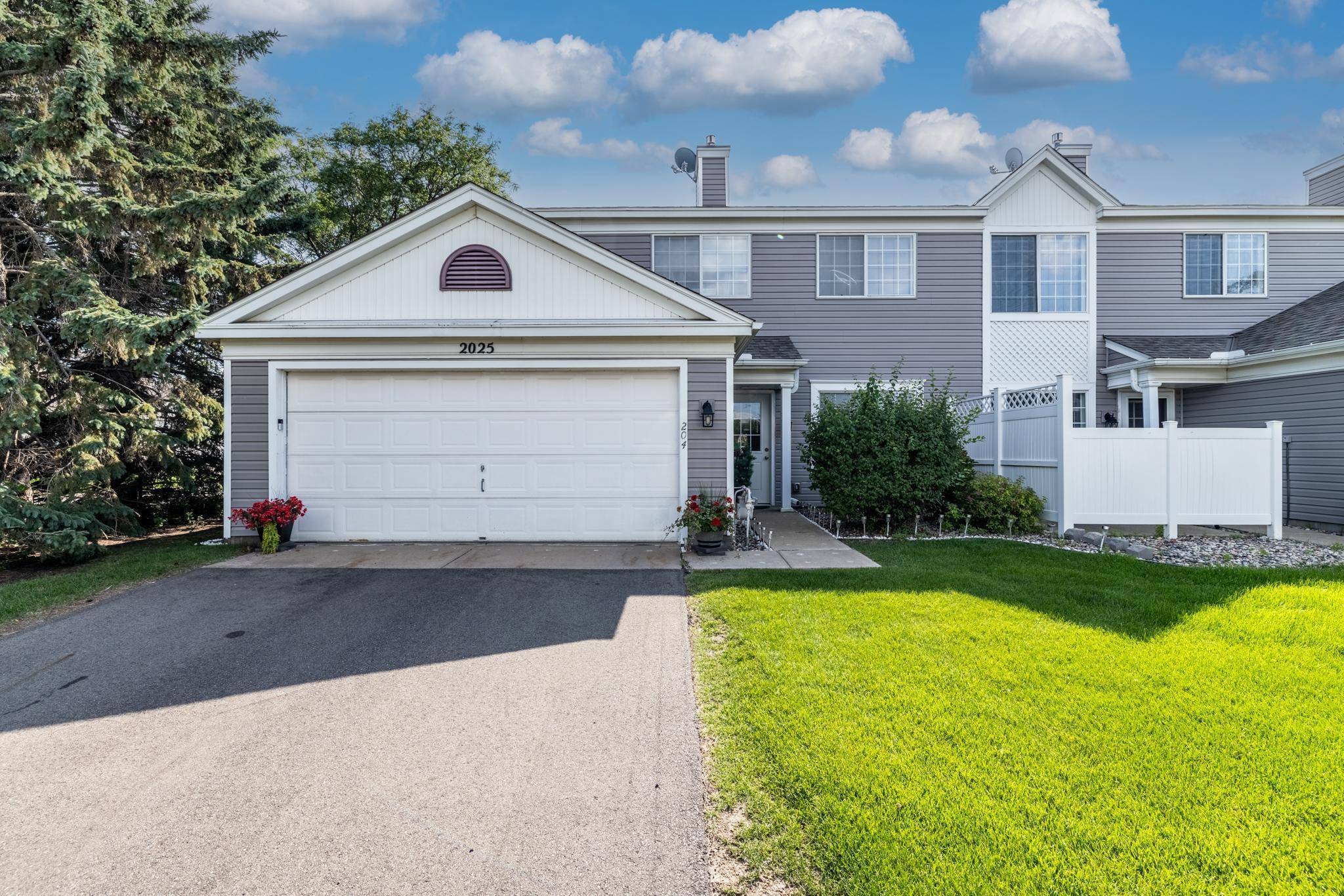 Burnsville, MN 55306,2025 Southcross DR W #204