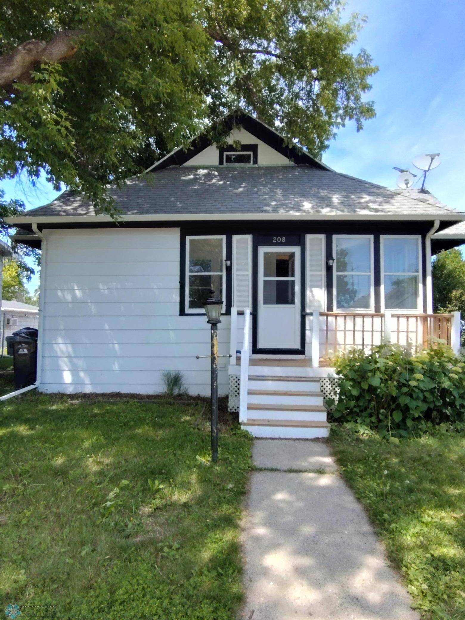 Dilworth, MN 56529,208 1 AVE SE