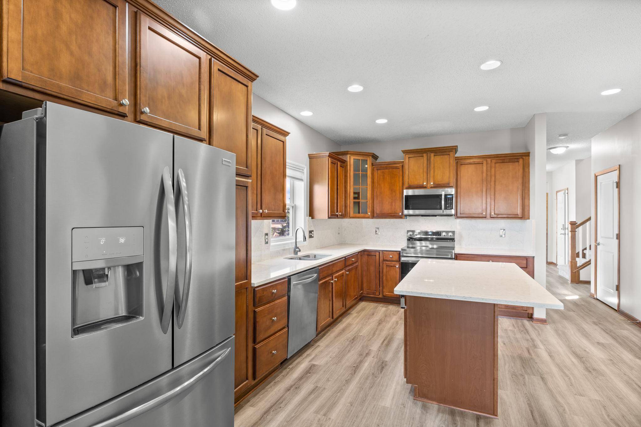 Plymouth, MN 55446,5915 Terraceview LN N