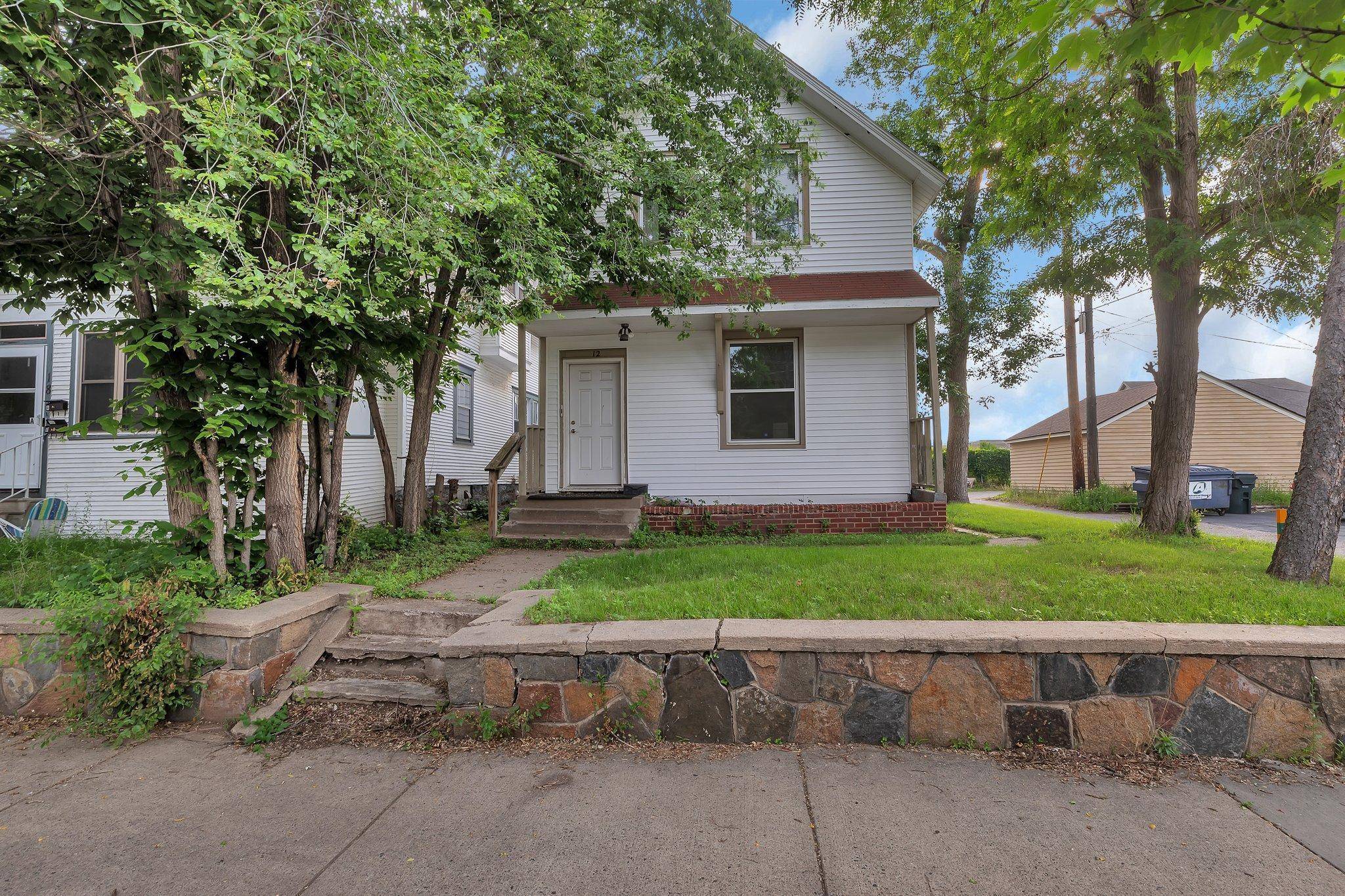 Saint Cloud, MN 56303,12 16th AVE N