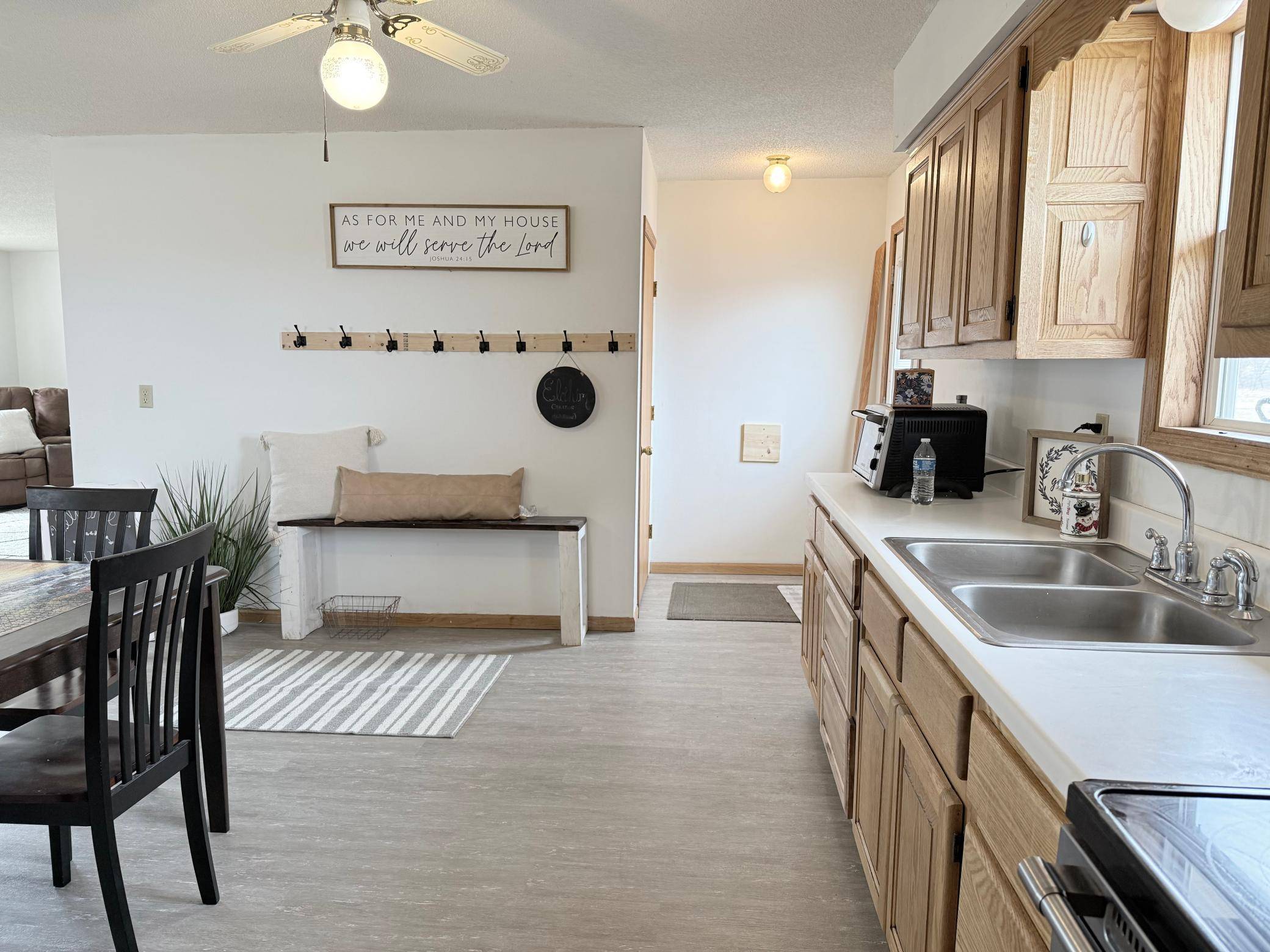 Bertha, MN 56437,44034 County 11