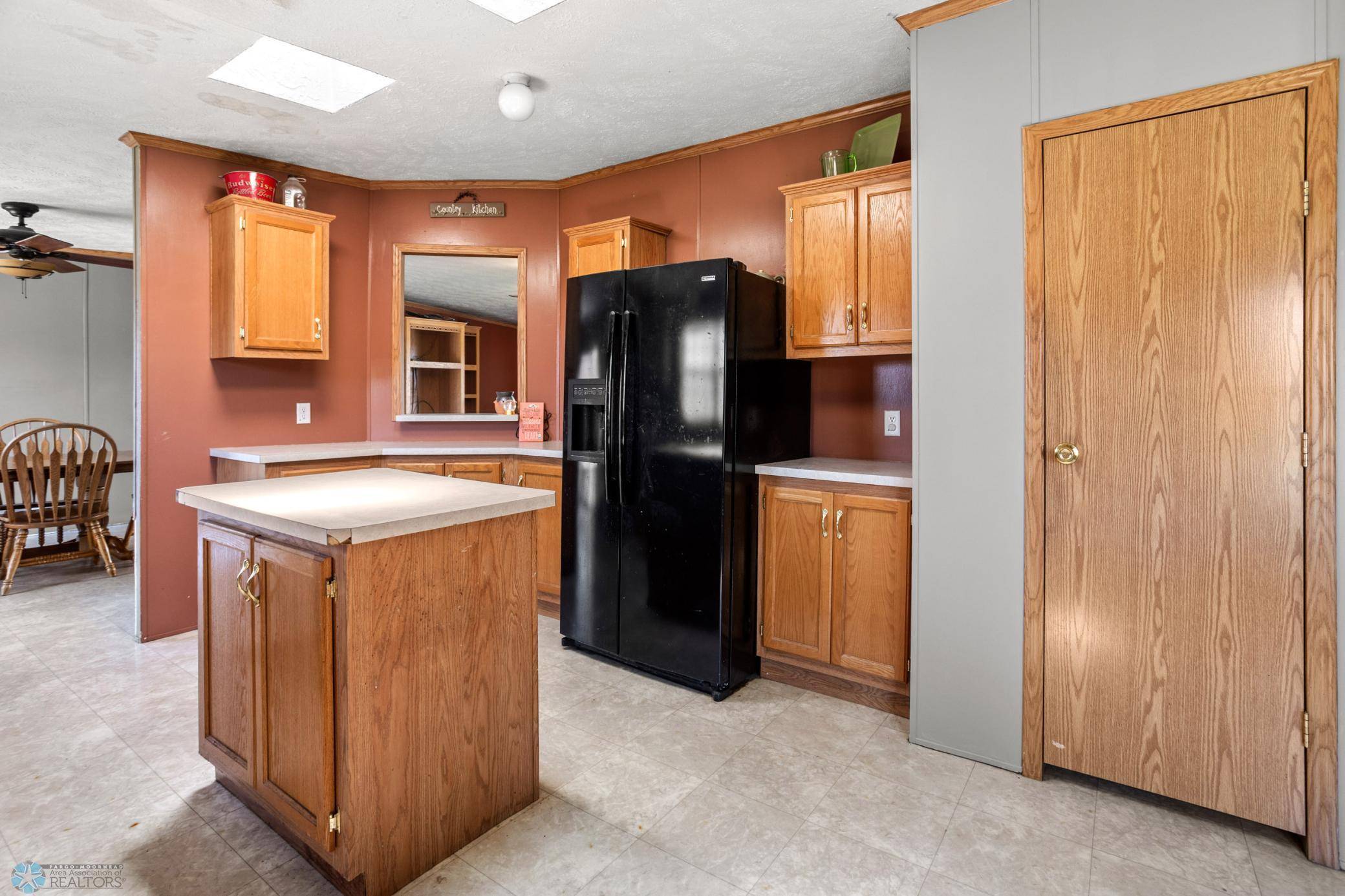 Wyndmere, ND 58081,8070 151st AVE SE