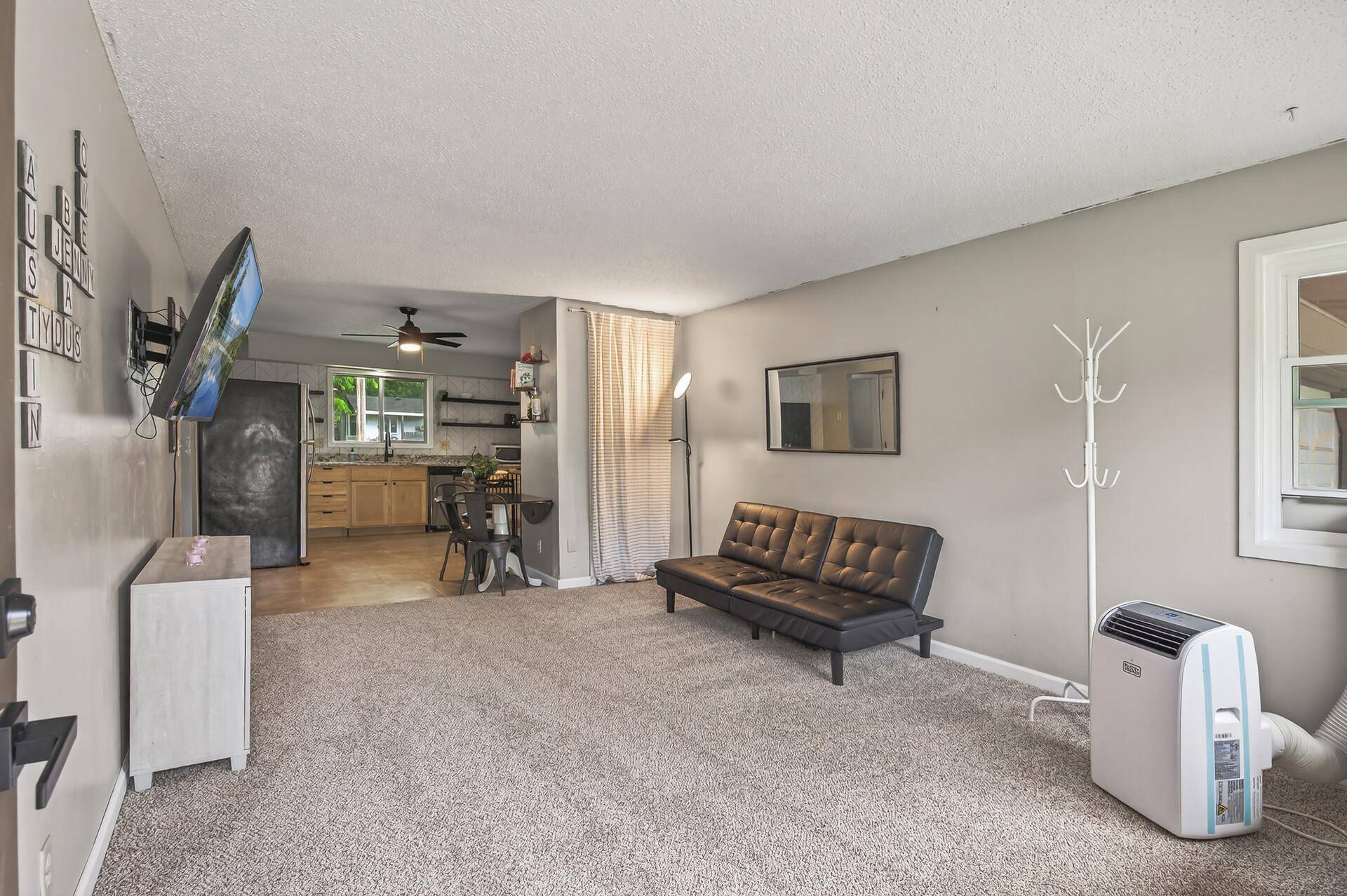 Champlin, MN 55316,800-802 Parkview LN