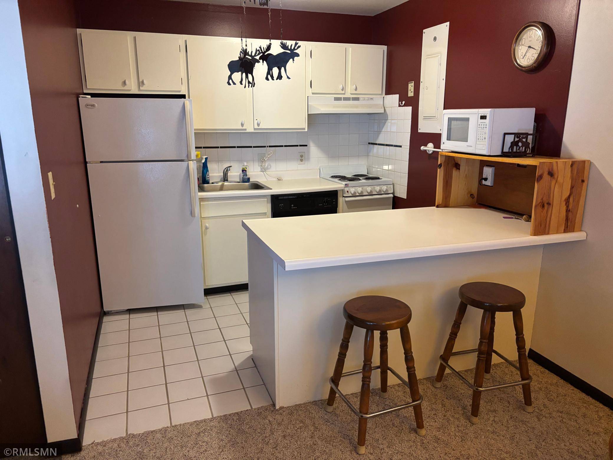 Hill City, MN 55748,331 Quadna Mountain RD